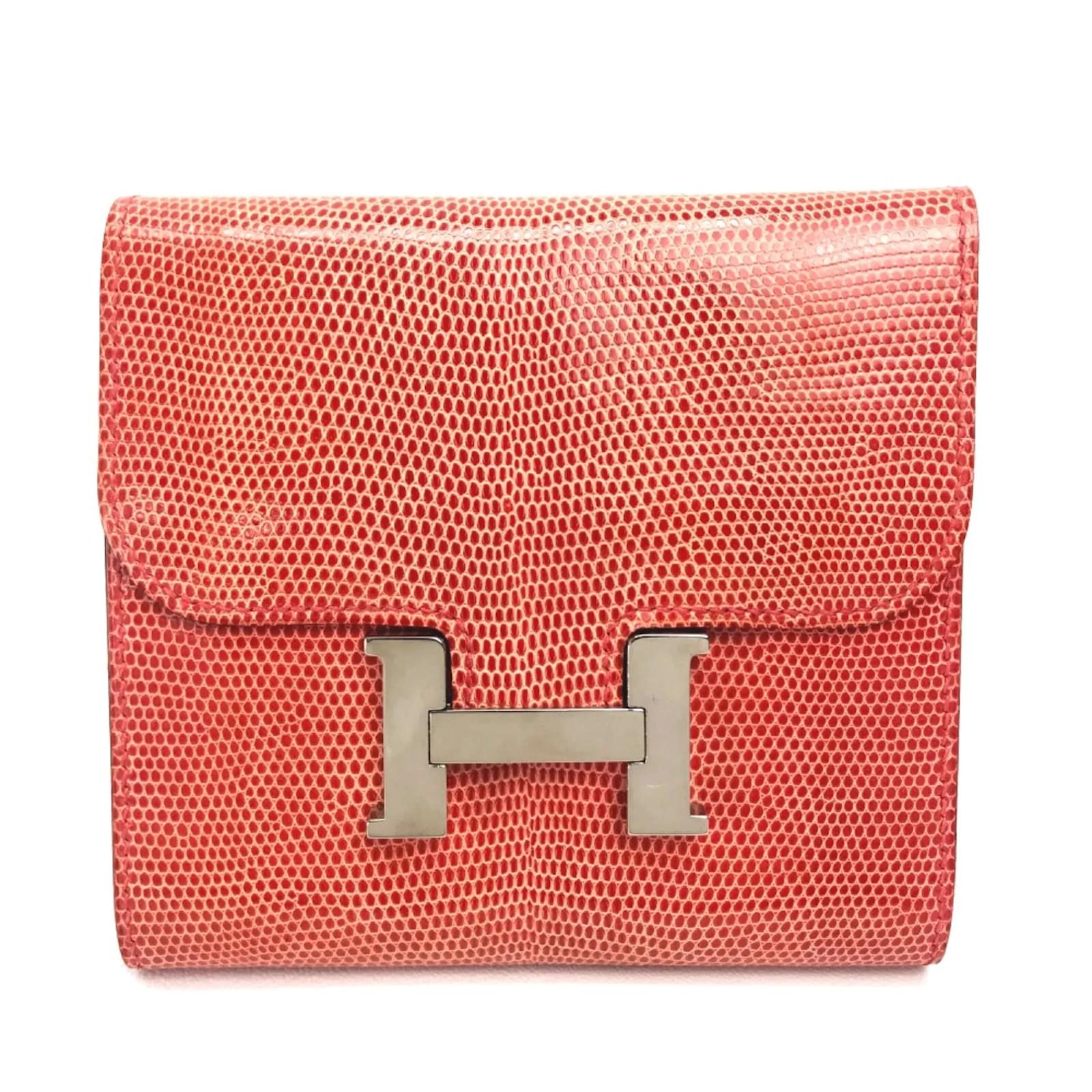 Hermes Hermes Compact Bi Fold Wallet in Bougainvillea Pink ref.1471785 Joli Closet