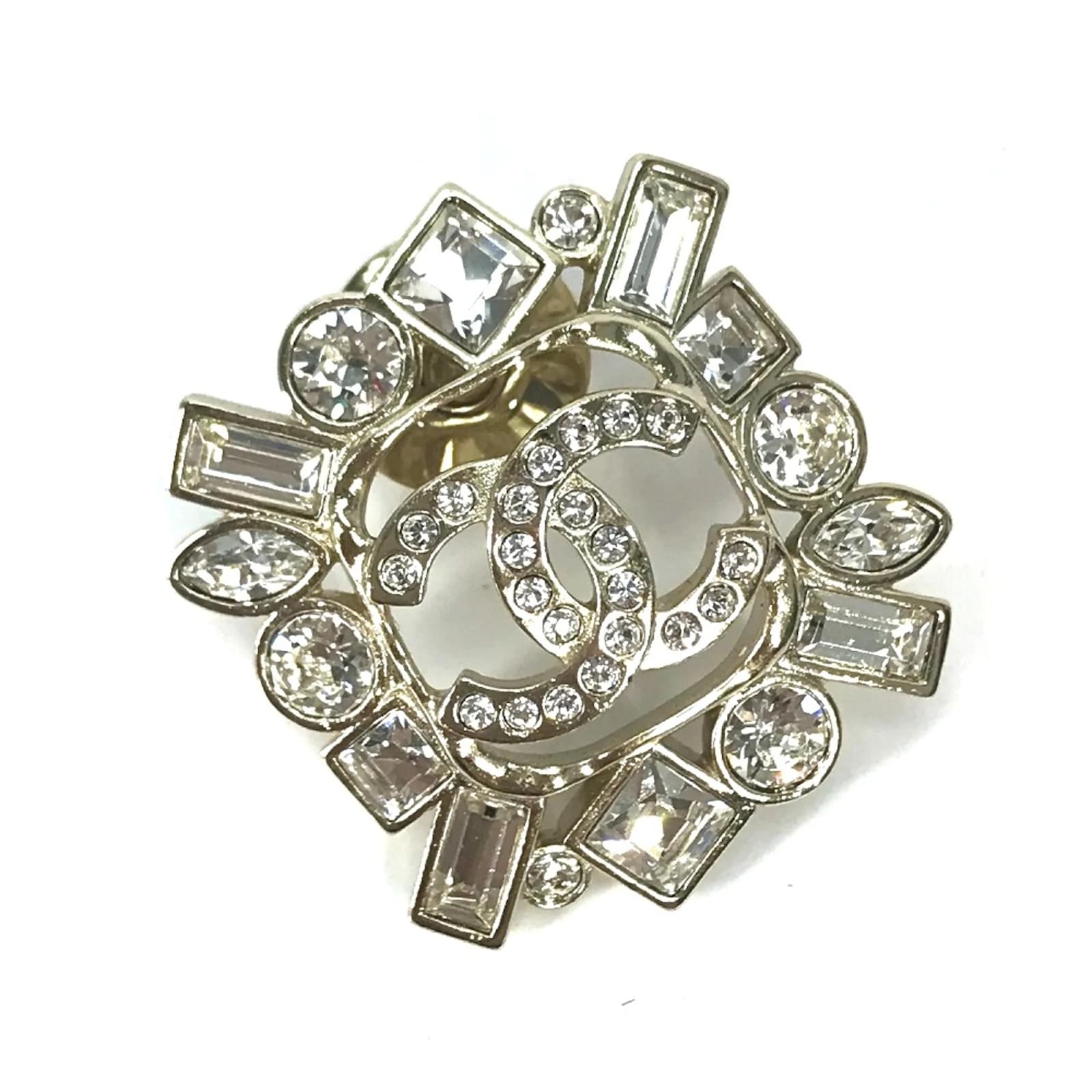 Chanel CC Mark B23P Gold Brooch Golden Gold-plated ref