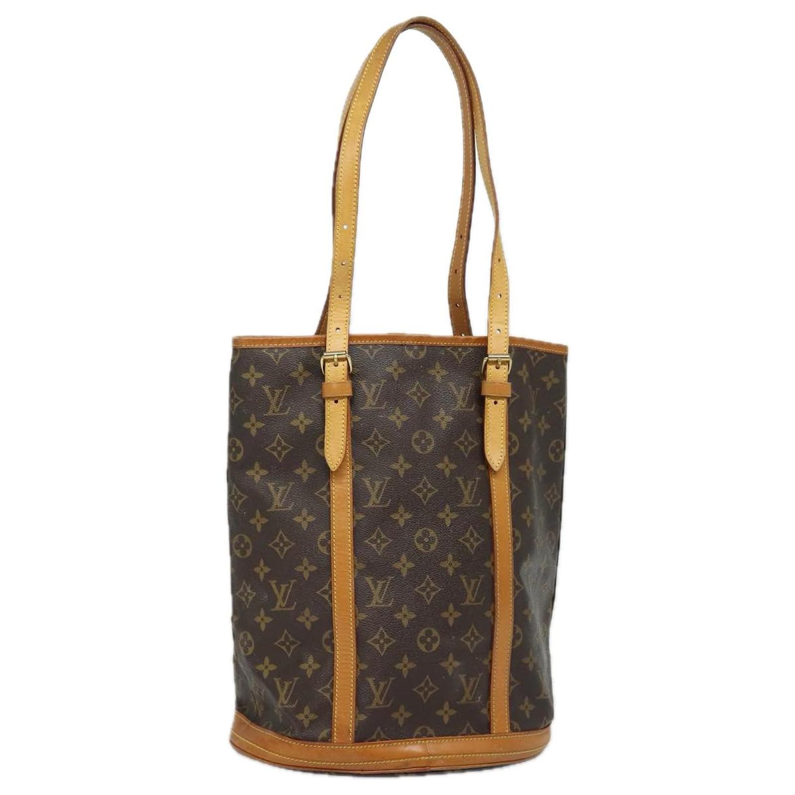 LOUIS VUITTON Monogram Bucket GM Schultertasche M42236 LV Auth 
