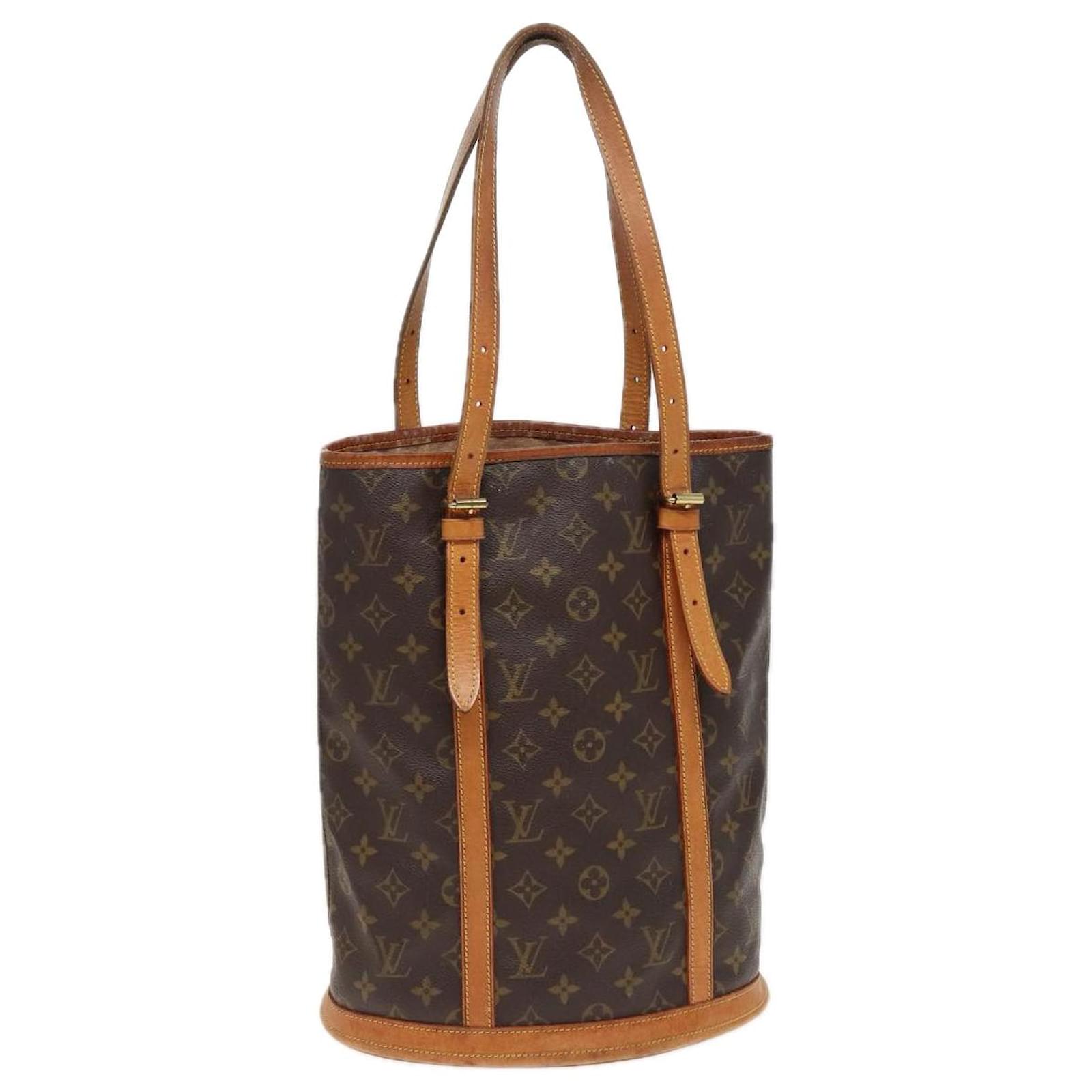 LOUIS VUITTON Monogram Bucket GM Schultertasche M42236 LV Auth 