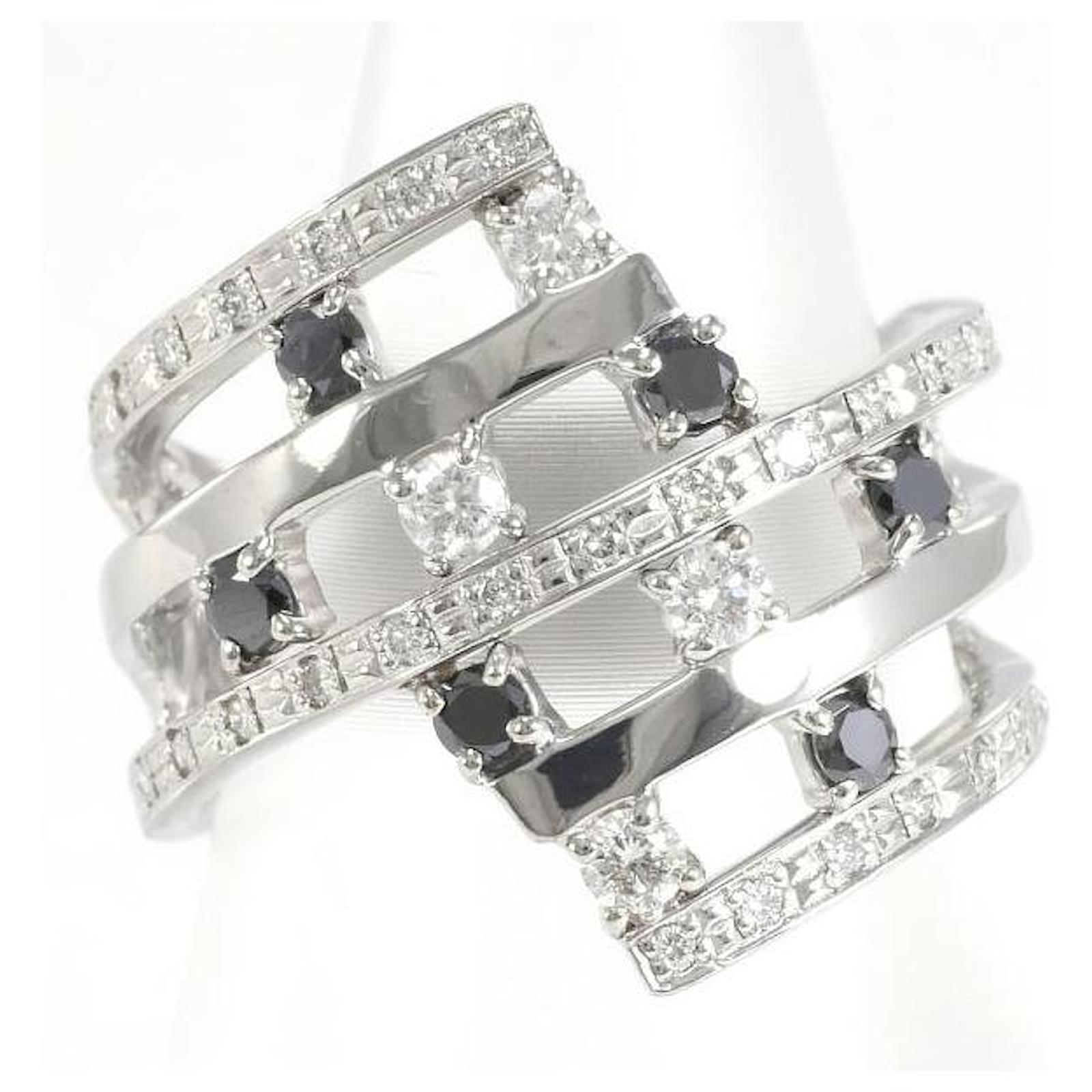 Autre Marque K18 White Gold Diamond Ring 12 Size in Excellent 