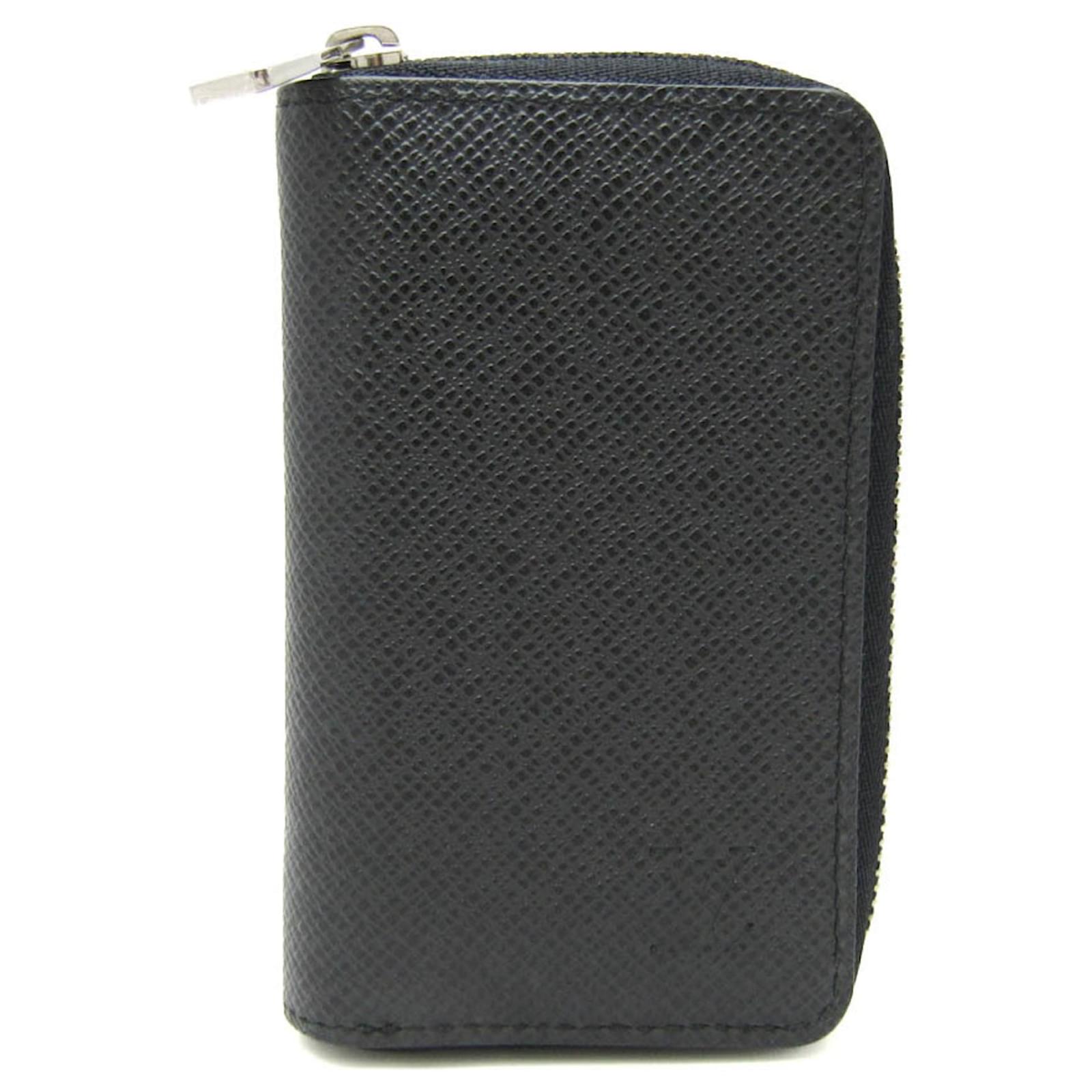 Portafoglio Zippy in Taiga Louis Vuitton Grigio Pelle