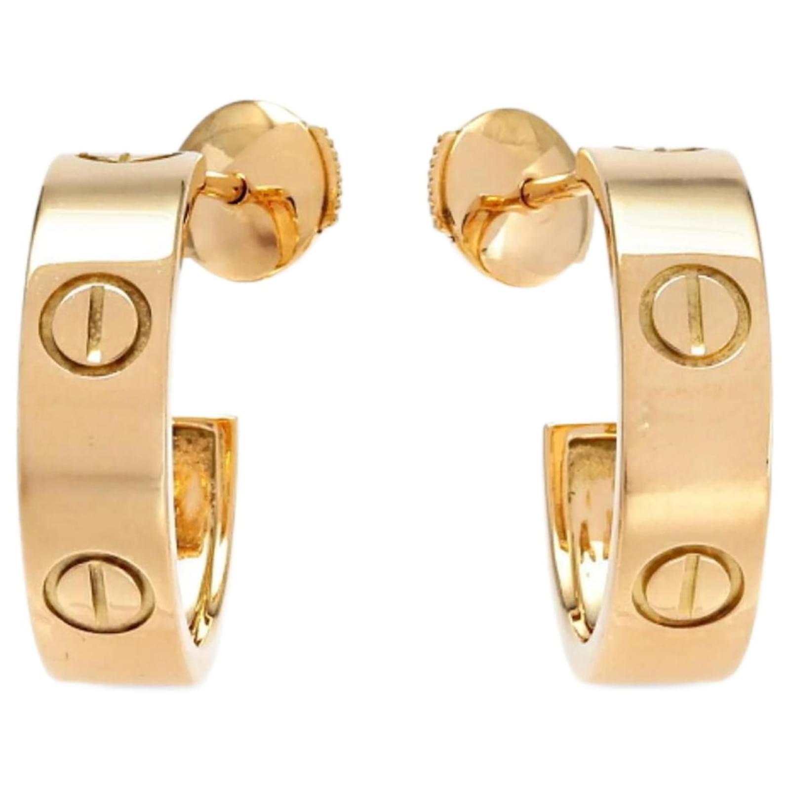 Pendientes Cartier Love en oro amarillo K18YG Dorado