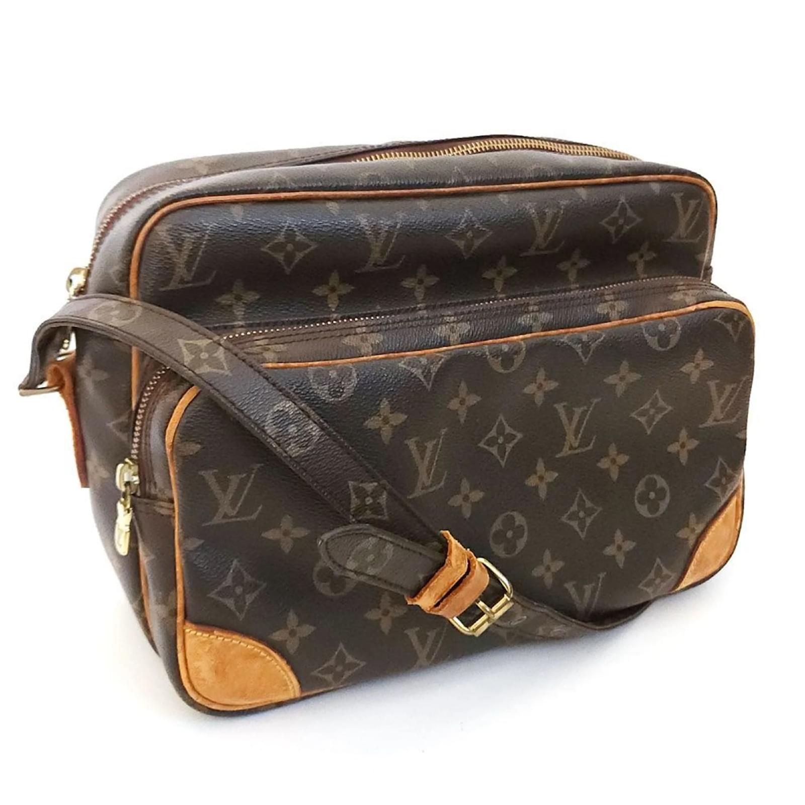 Louis Vuitton Monogram Nile Shoulder Bag Brown Patent leather ref  