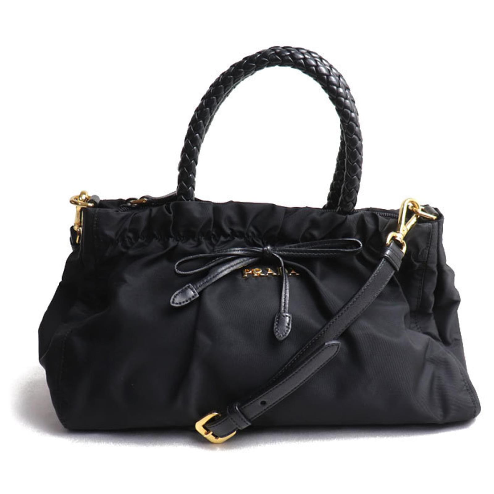 バッグ PRADA TESSUTO NYLON BOW RIBBON HAND BAG PRADA Tessuto Nylon Bow Shoulder Bag Green 675035 | FASHIONPHILE
