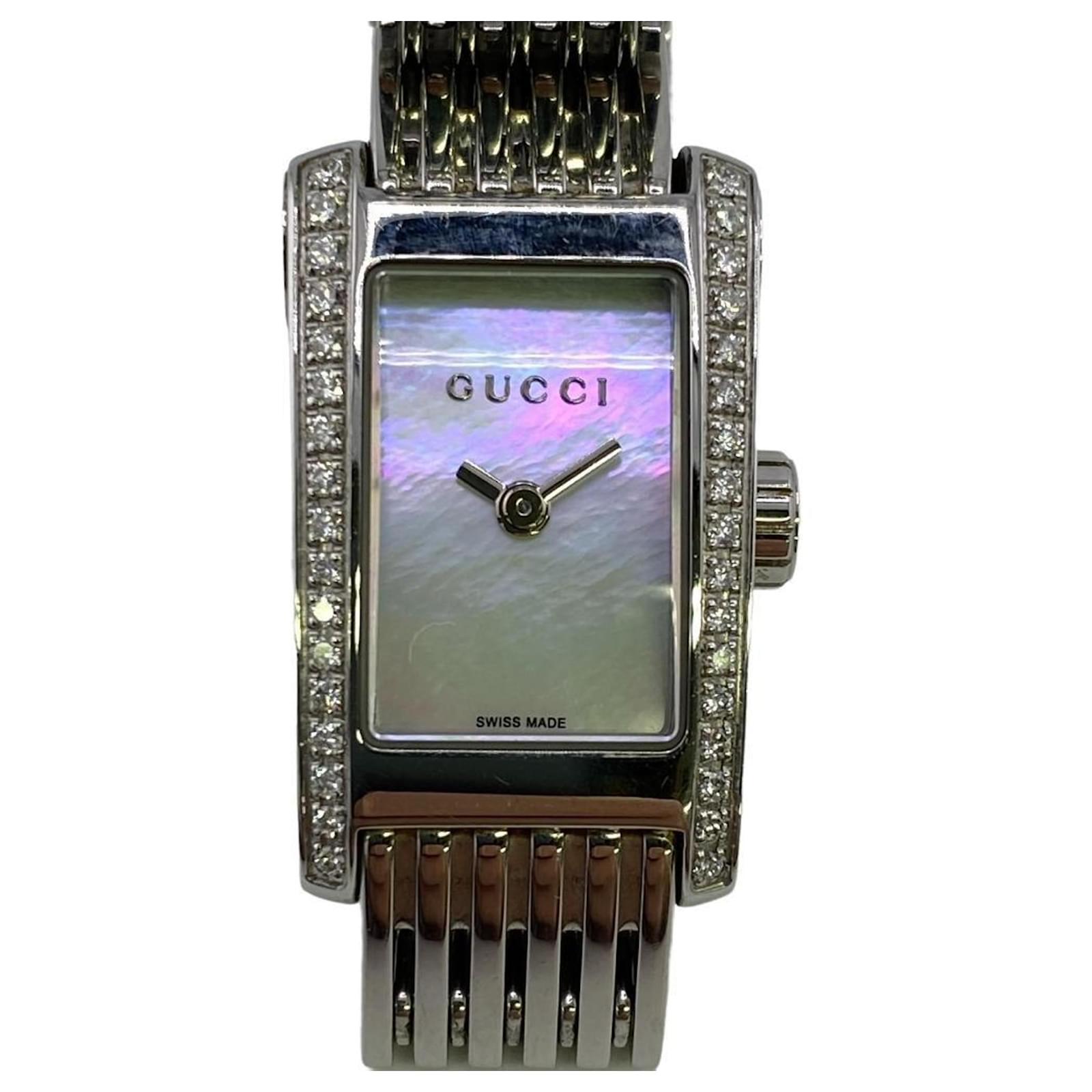 Gucci 8600L G Metro Quartz Side Diamond Watch Silvery ref.1503771