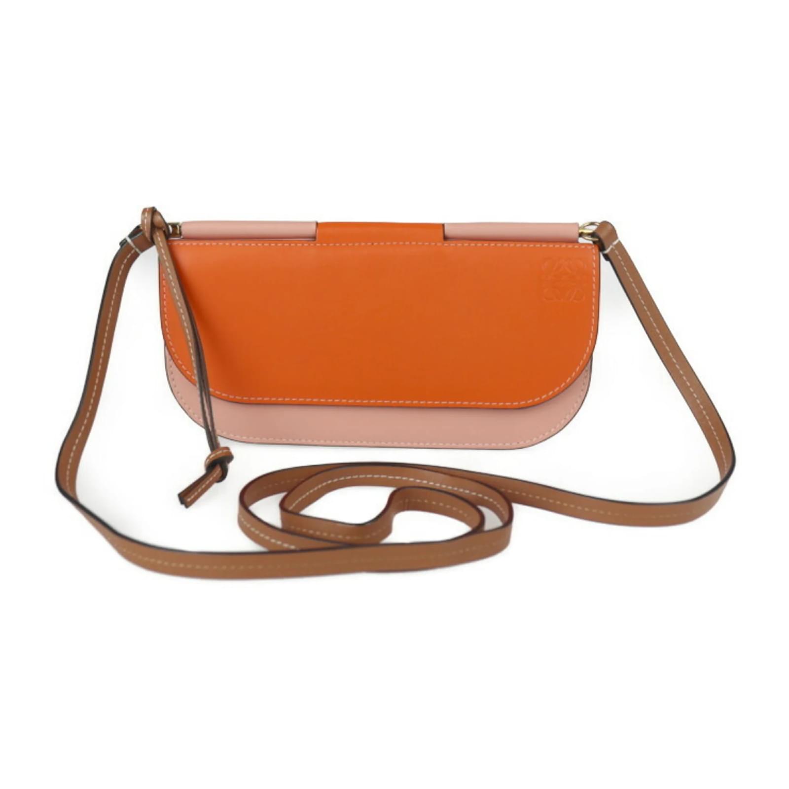 Sac a bandouliere Loewe Gate Pochette Cuir Rose Orange ref.1512545 Joli Closet