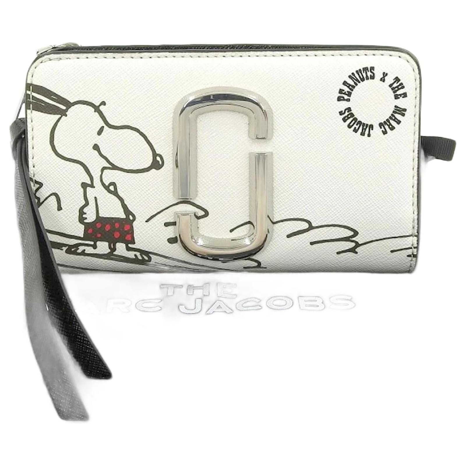 Marc Jacobs x Peanuts Snoopy Bi-Fold Wallet Black White Blue Cloth  ref.1512999 - Joli Closet