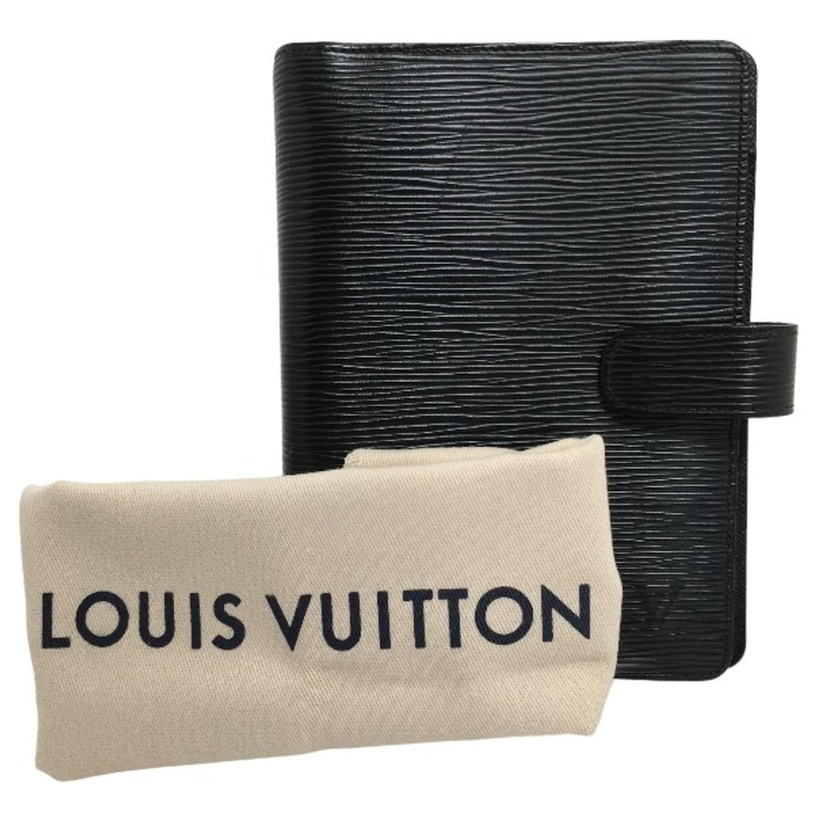 Couverture de carnet Epi Agenda MM Louis Vuitton Cuir Noir ref.1516015 -  Joli Closet
