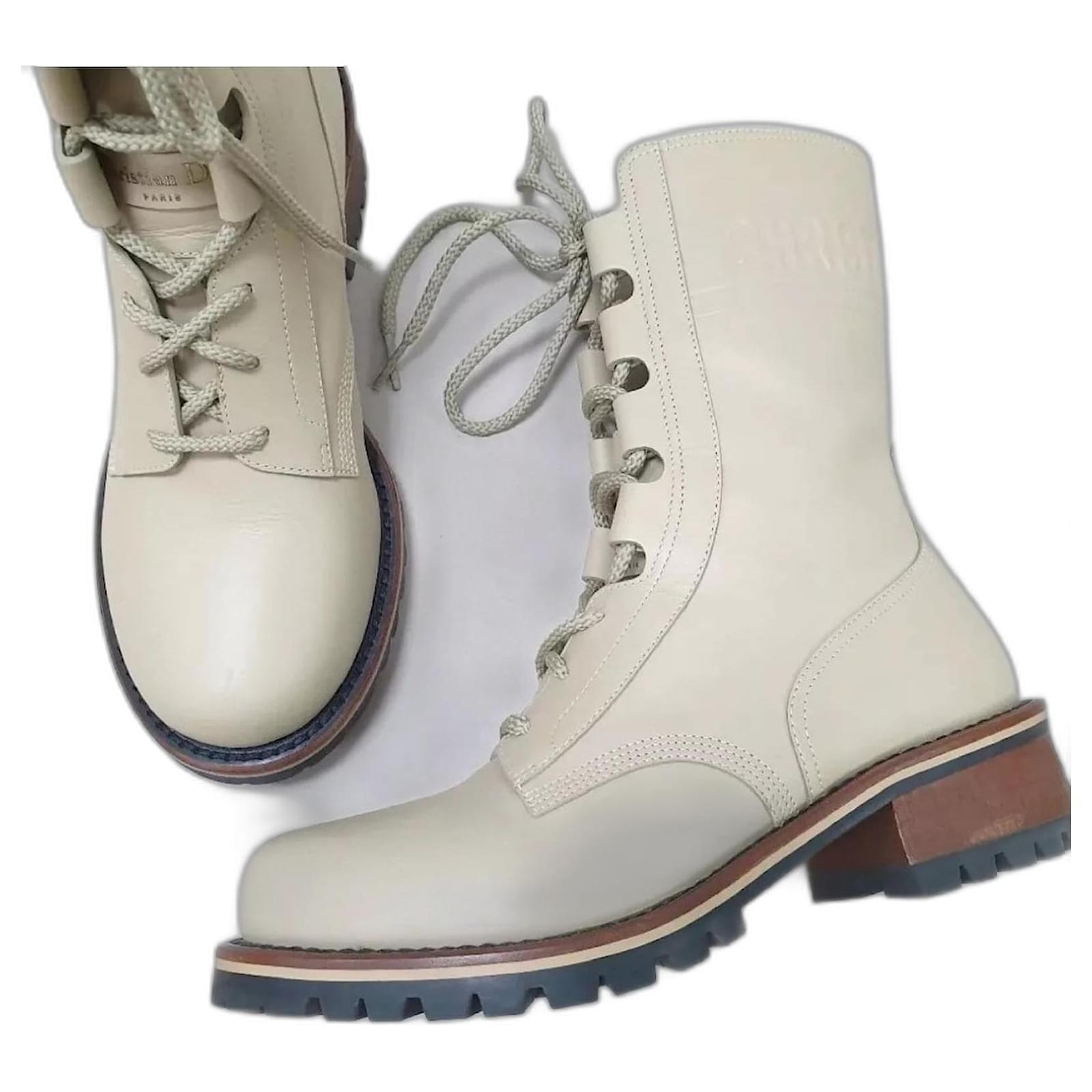 NWOB Christian Dior Leather Combat Boots sz. 38 5 Beige ref.1529515 Joli Closet