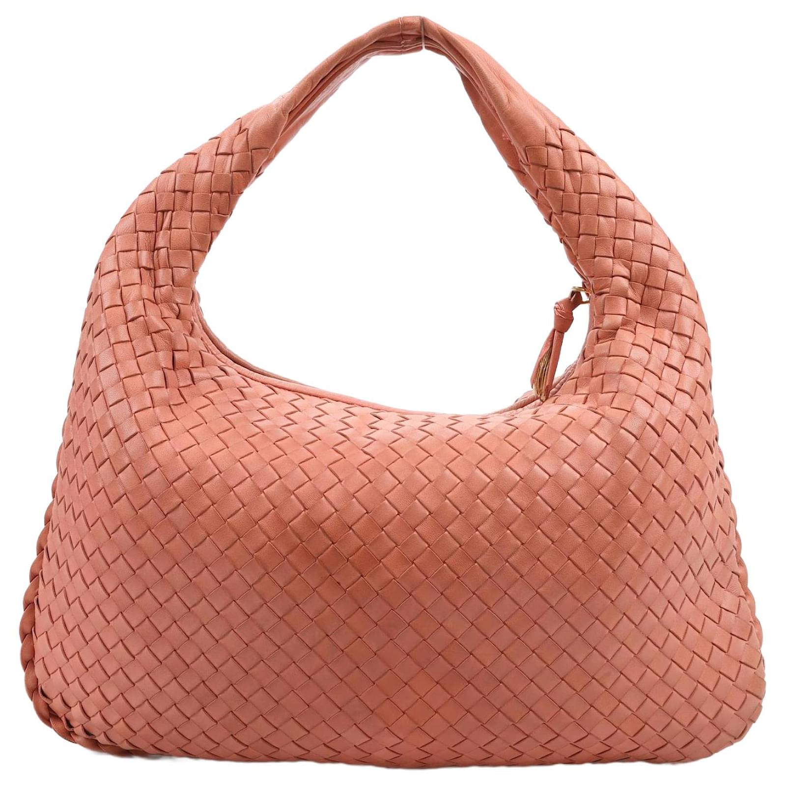 アクセサリーその他 BOTTEGA VENETA Woman Jewel Salmon 786247VBOH3 6109 Bottega Veneta Intrecciato Hobo Leather Shoulder Bag in