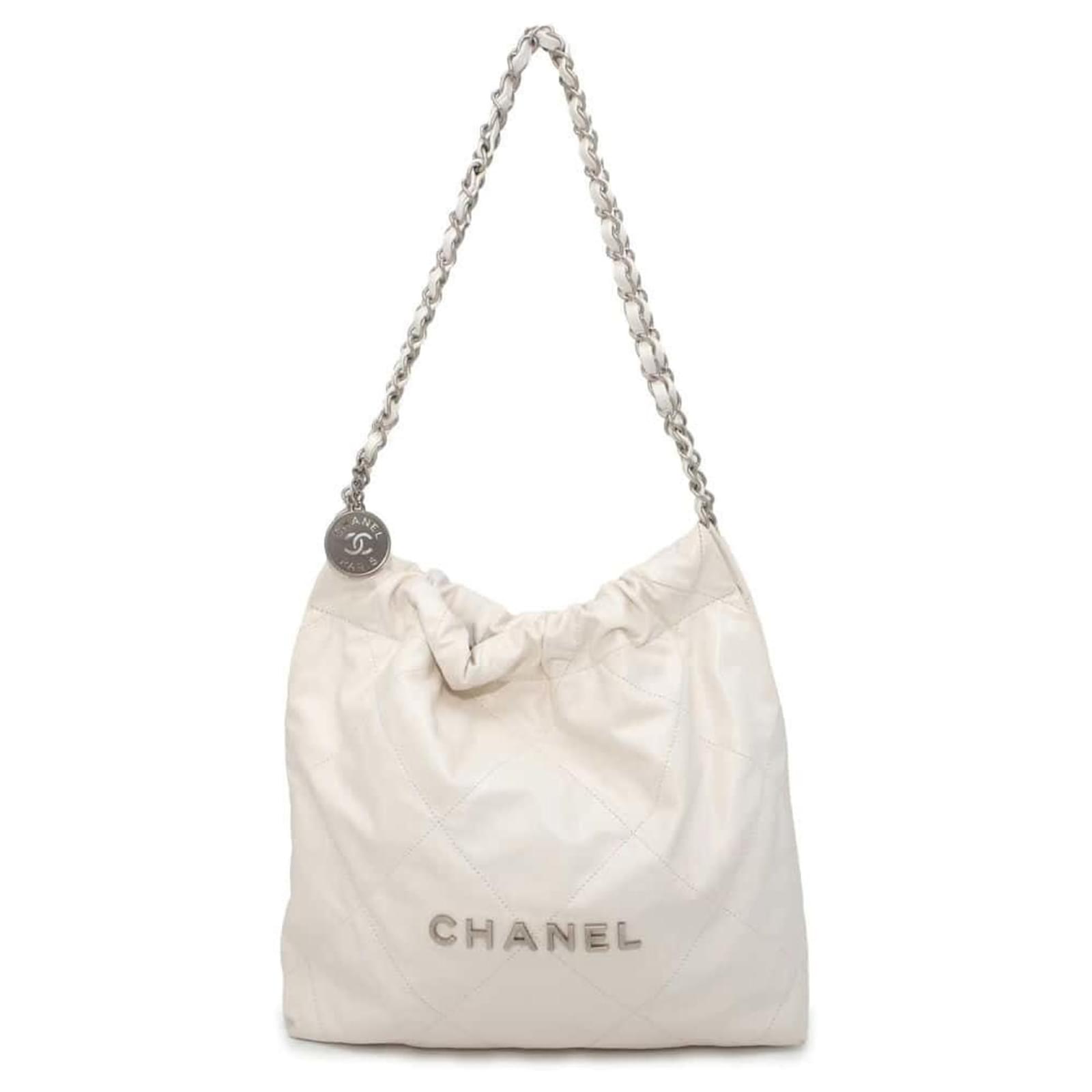 Chanel Pochette Bianca Lucida Pochette Bianca Di Vernice Lucida