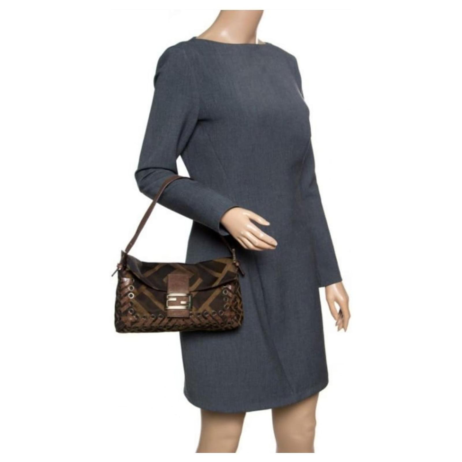 fendi zucca mama baguette tobacco Fendi Limited Edition XL Tobacco Zucca Canvas Mama Baguette Shoulder Bag  Brown Leather ref.JC1549307 (Sold)