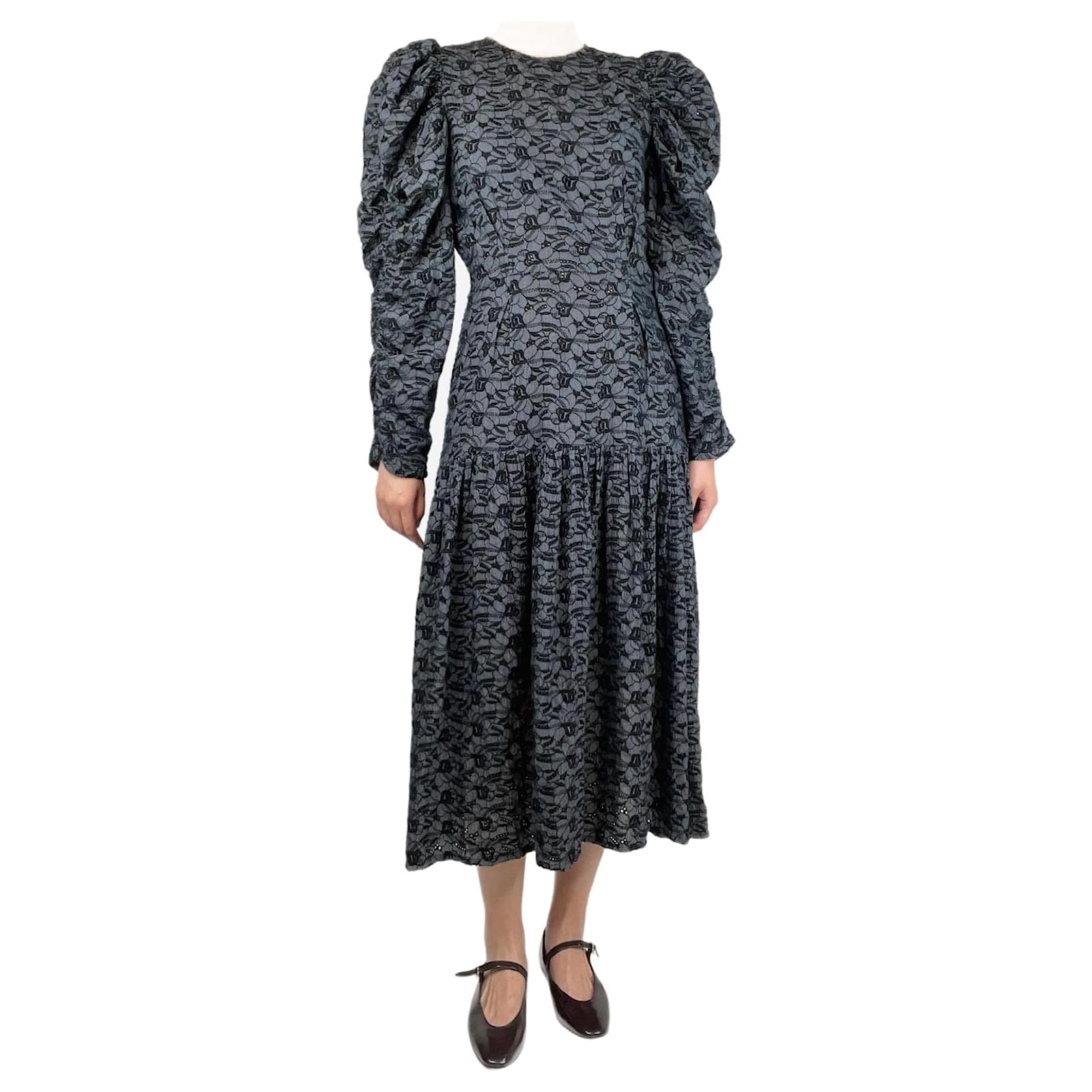 Second hand Stella Nova Women's clothing - Joli Closet