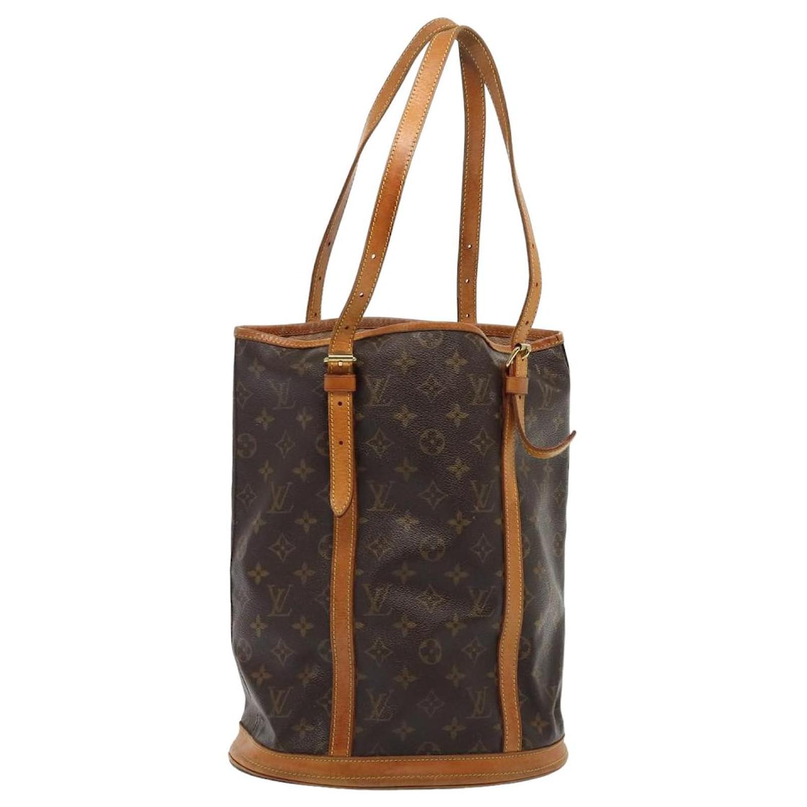 LOUIS VUITTON Monogram Bucket GM Schultertasche M42236 LV Auth 