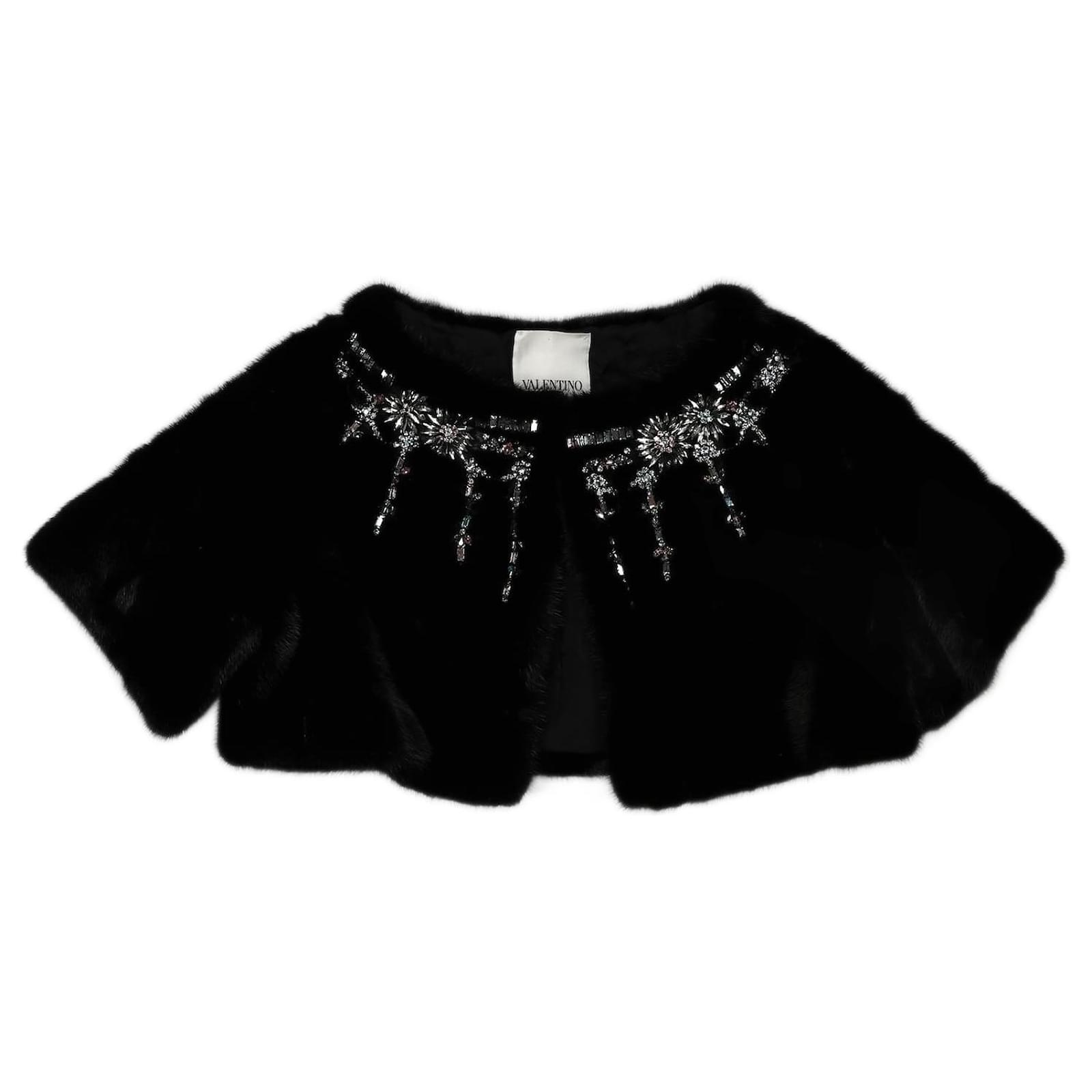 ジャケット・アウター VALENTINO/Mink Fur Short Cape Red Mink Fur Cape With Red Cherry Fox - Varos Furs Creations