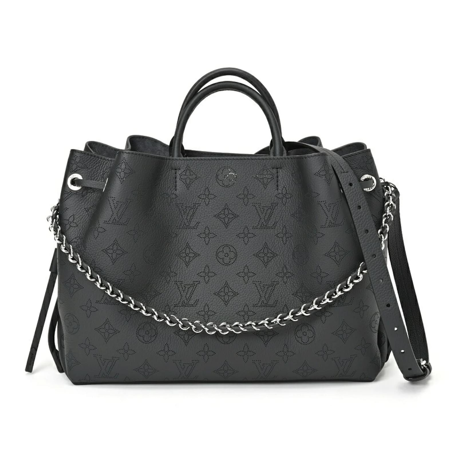 Louis Vuitton Bella Tote M59200 Schwarz Leder ref.1574138 - Joli  