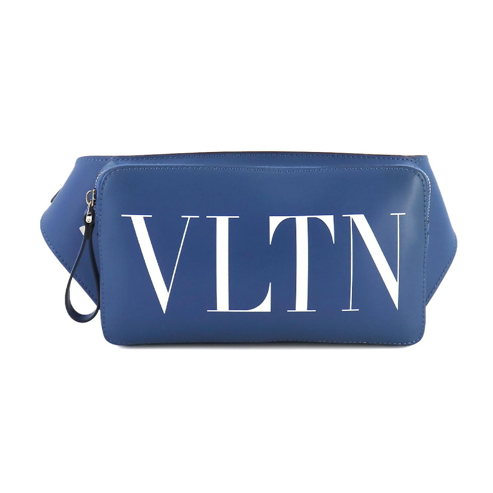Sac banane Valentino Garavani VLTN Blanc Bleu ref.1577487 Joli Closet