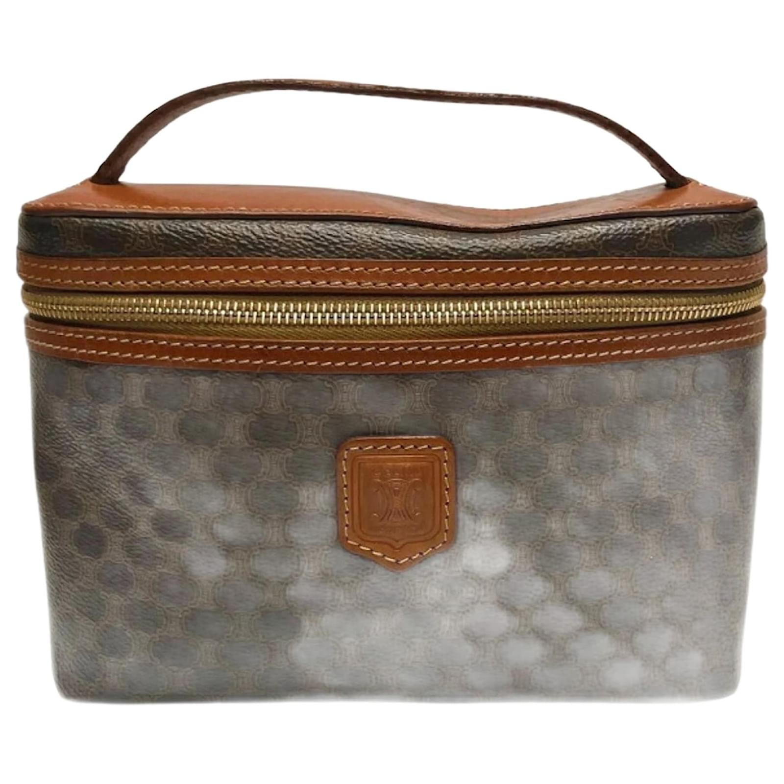 バッグ CELINE Macadam Vanity Pouch Bag tagged Vintage CELINE coming to the shop this week! 🖤 We're obsessed