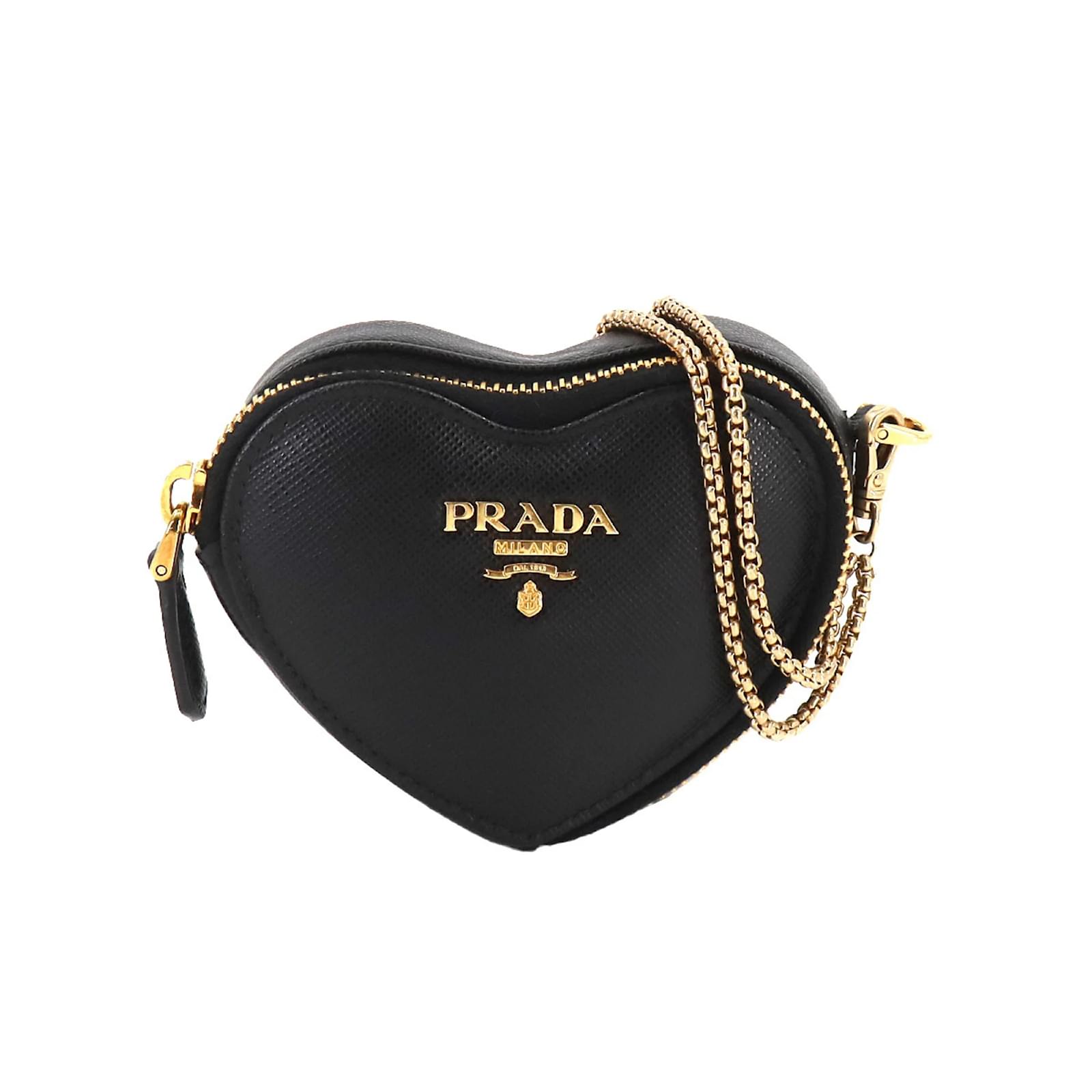 Prada sac coeur hotsell