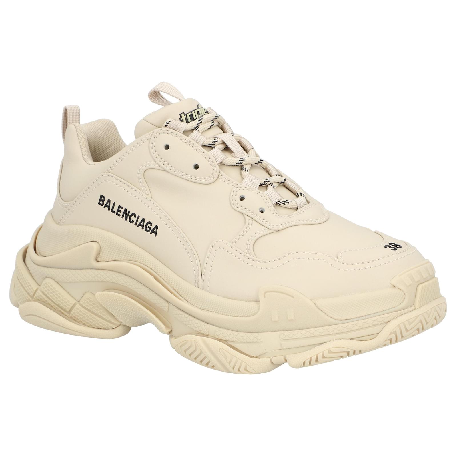 Balenciaga Triple S Beige Polyester Marron ref.1585886 Joli Closet