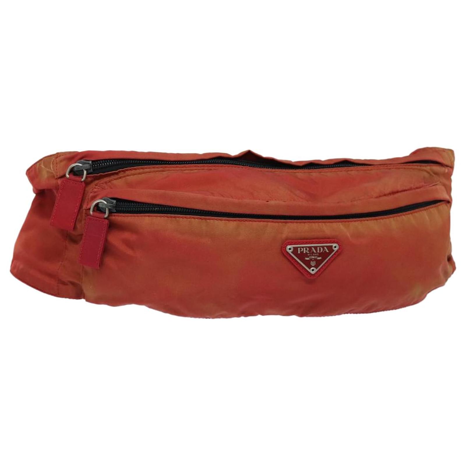 bauchtasche prada