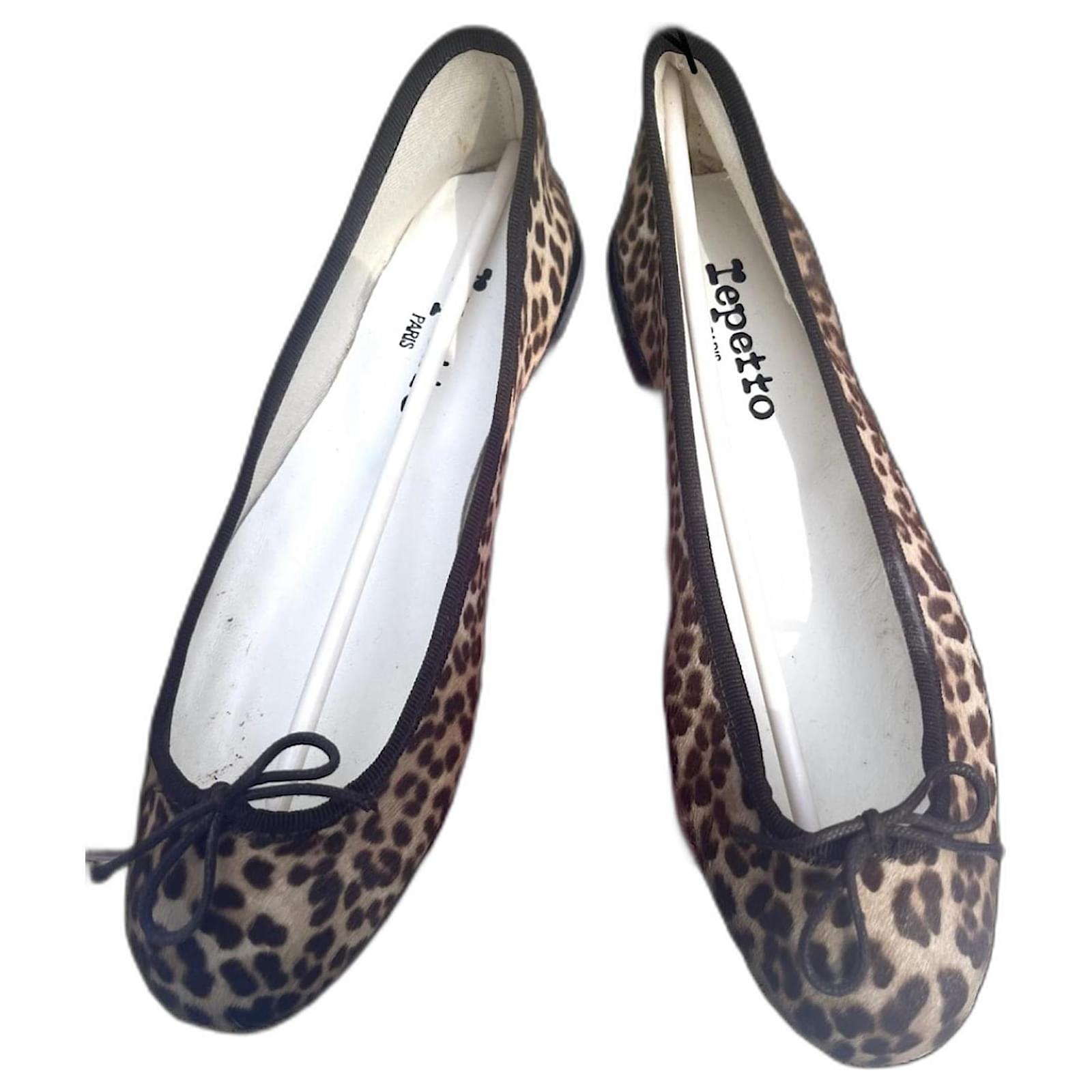 Repetto Ballet flats Leopard print Leather ref.1587245 Joli Closet