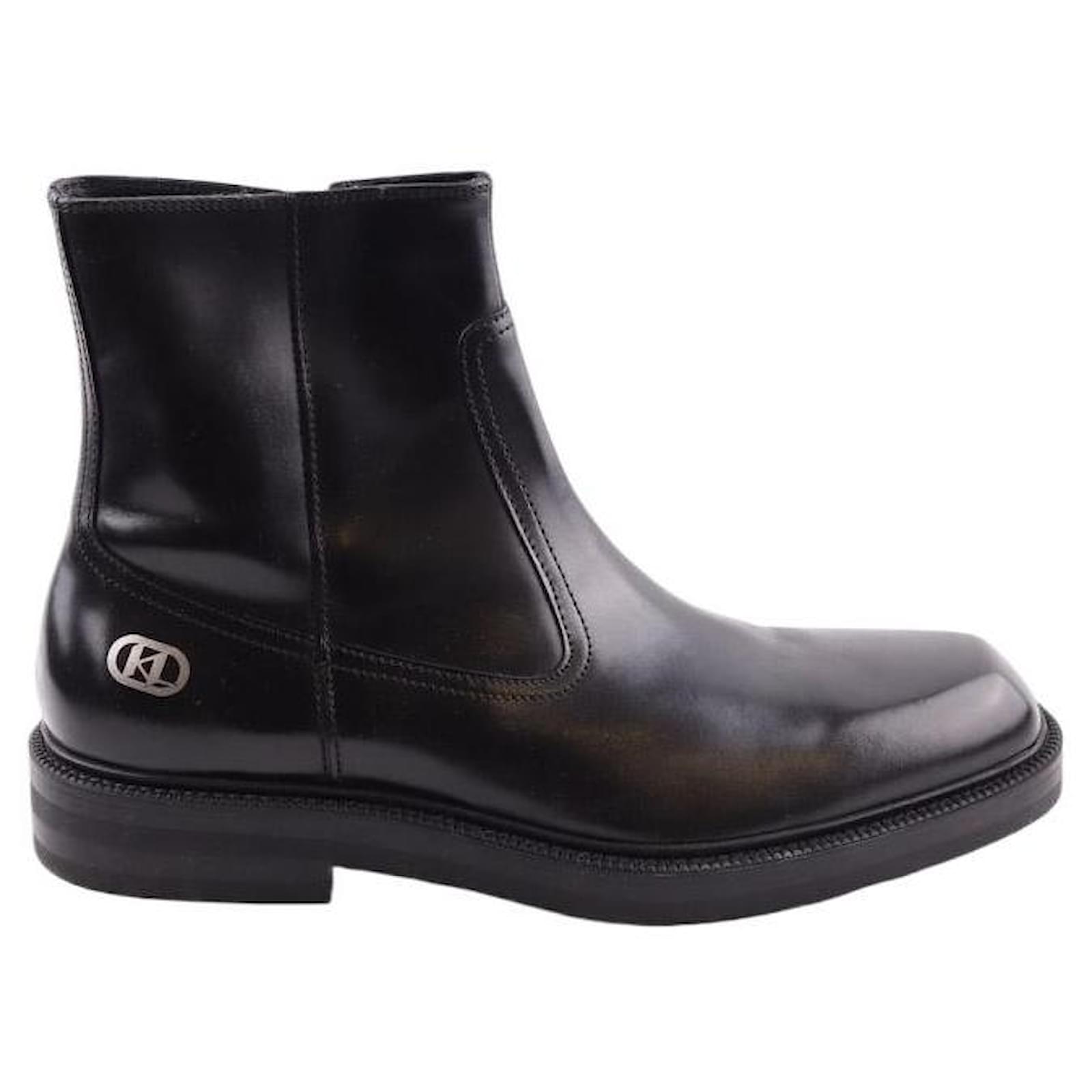Karl Lagerfeld Botas de cuero Negro Joli Closet