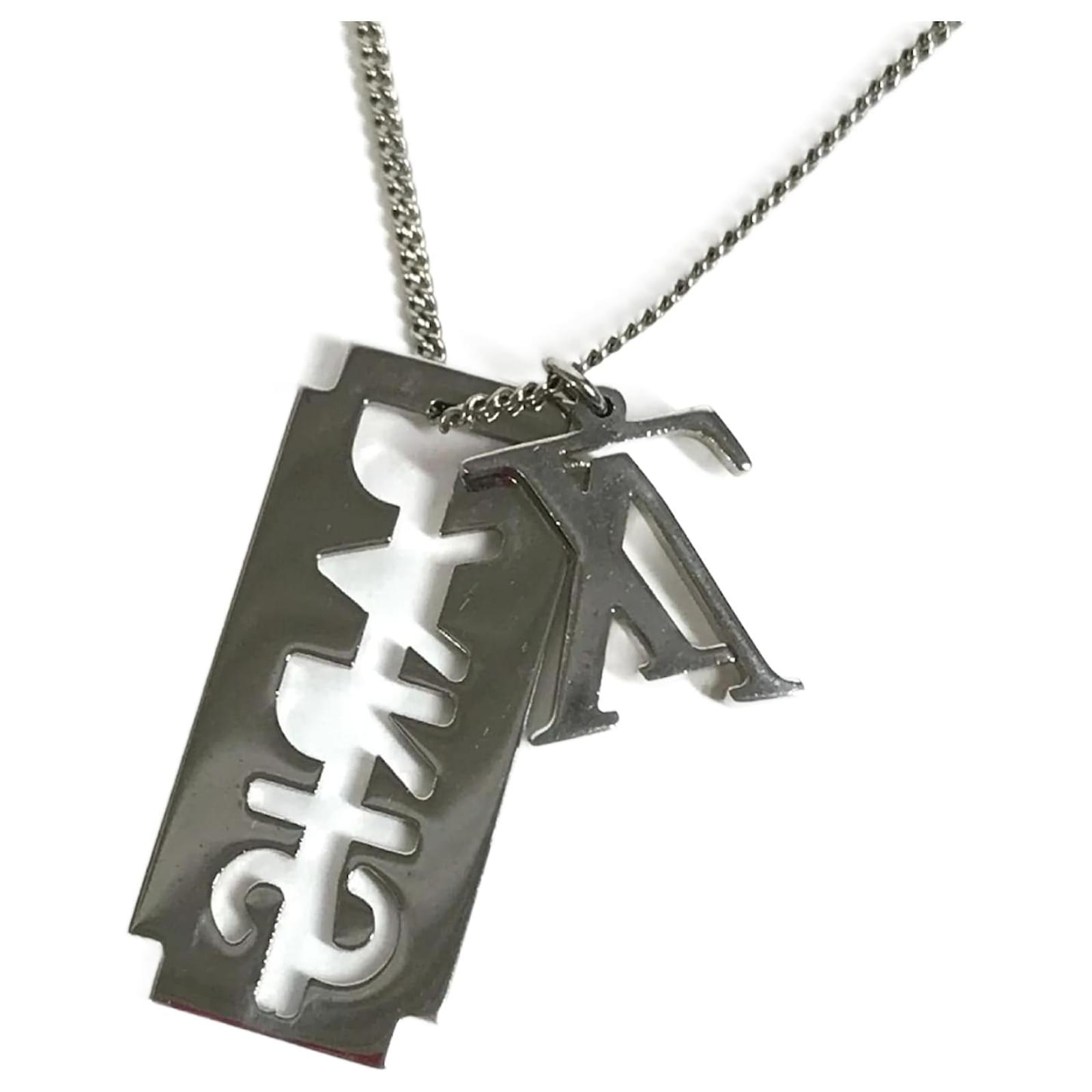 Louis vuitton razor blade necklace discount