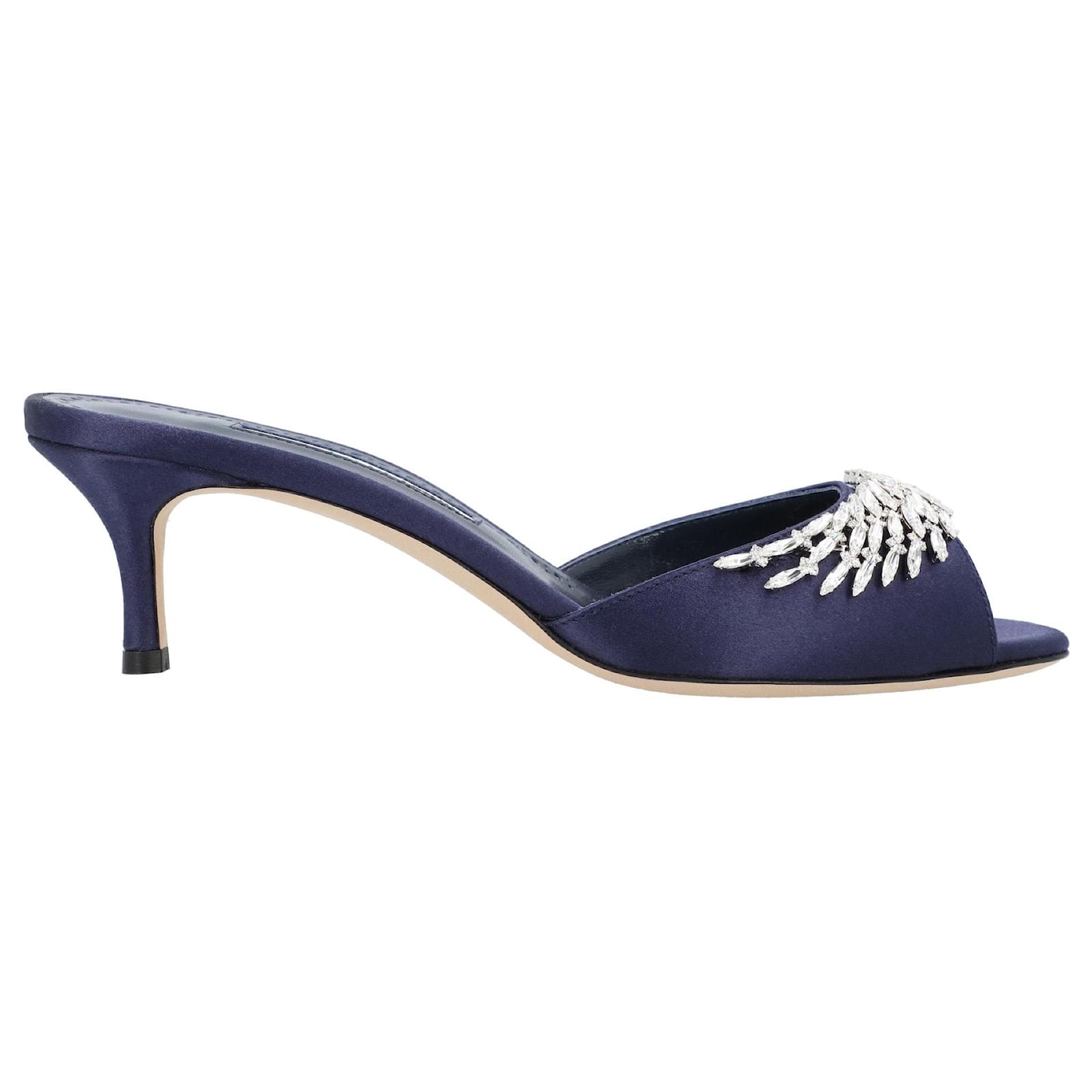 サンダル・ミュール Manolo Blahnik Lumada Fabio 050 Mule Blue Mule Azul Manolo Blahnik Lumada Fabio 050 Seda ref.1594846