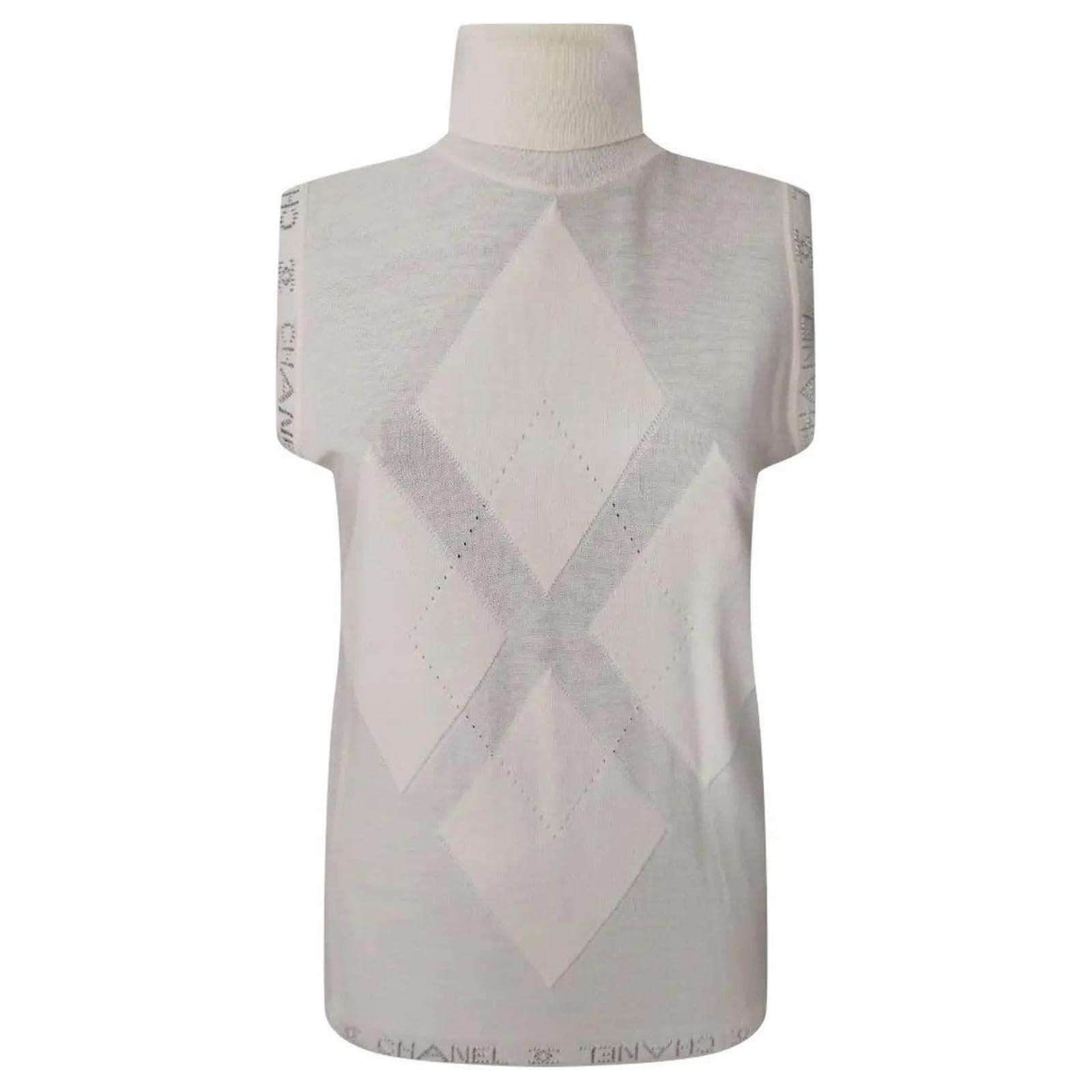 CHANEL Karl Lagerfeld 07A 2007 Top de lana con logo, cuello alto