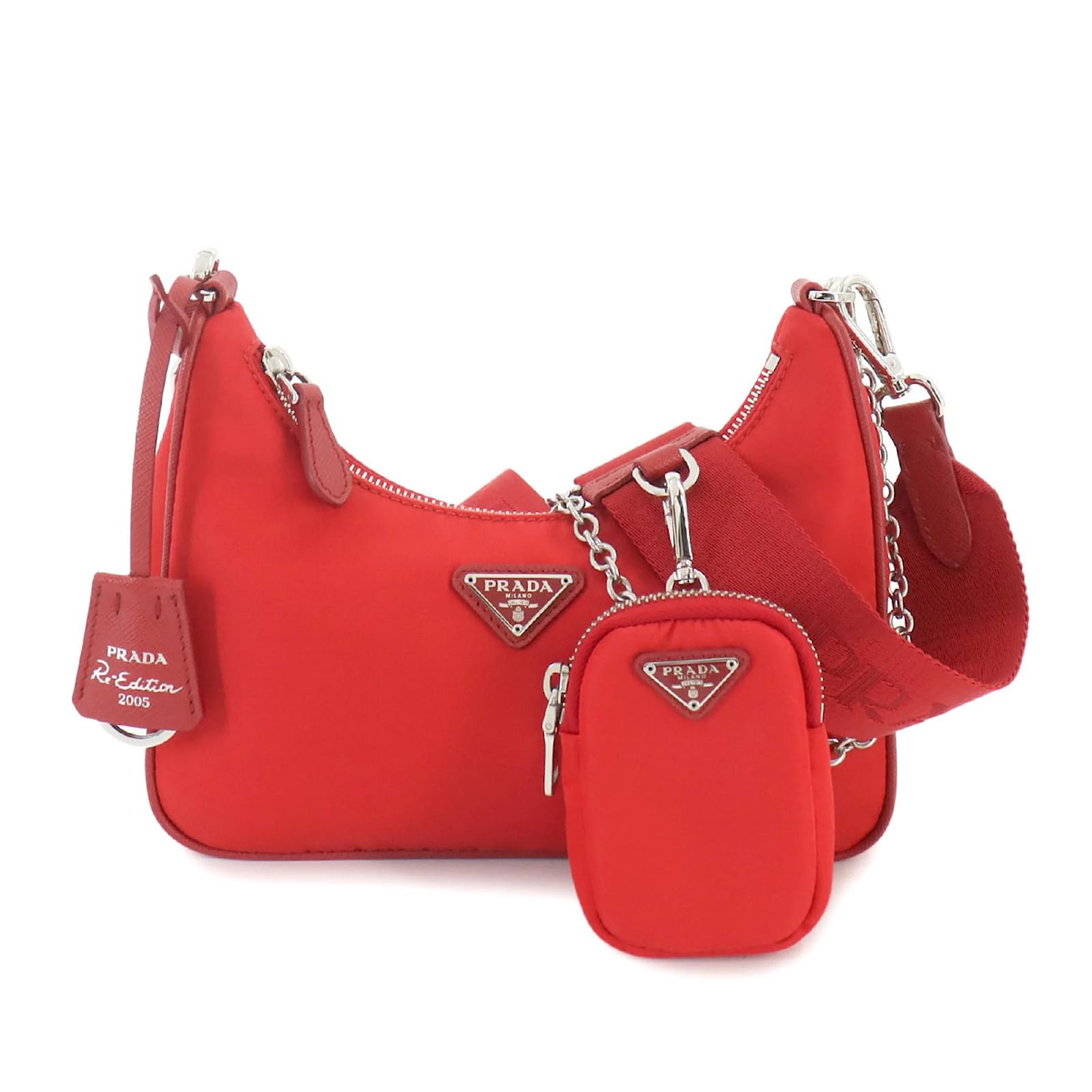 Saffiano Prada Re-Edition 2005 Shoulder Bag Red Leather