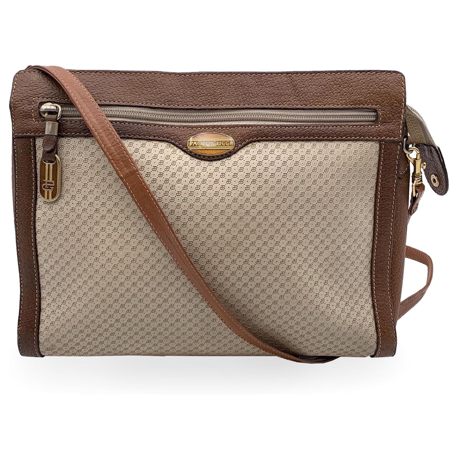 Gucci Paolo Vintage Beige Monogram Vinyl and Leather Shoulder Bag Cloth ...
