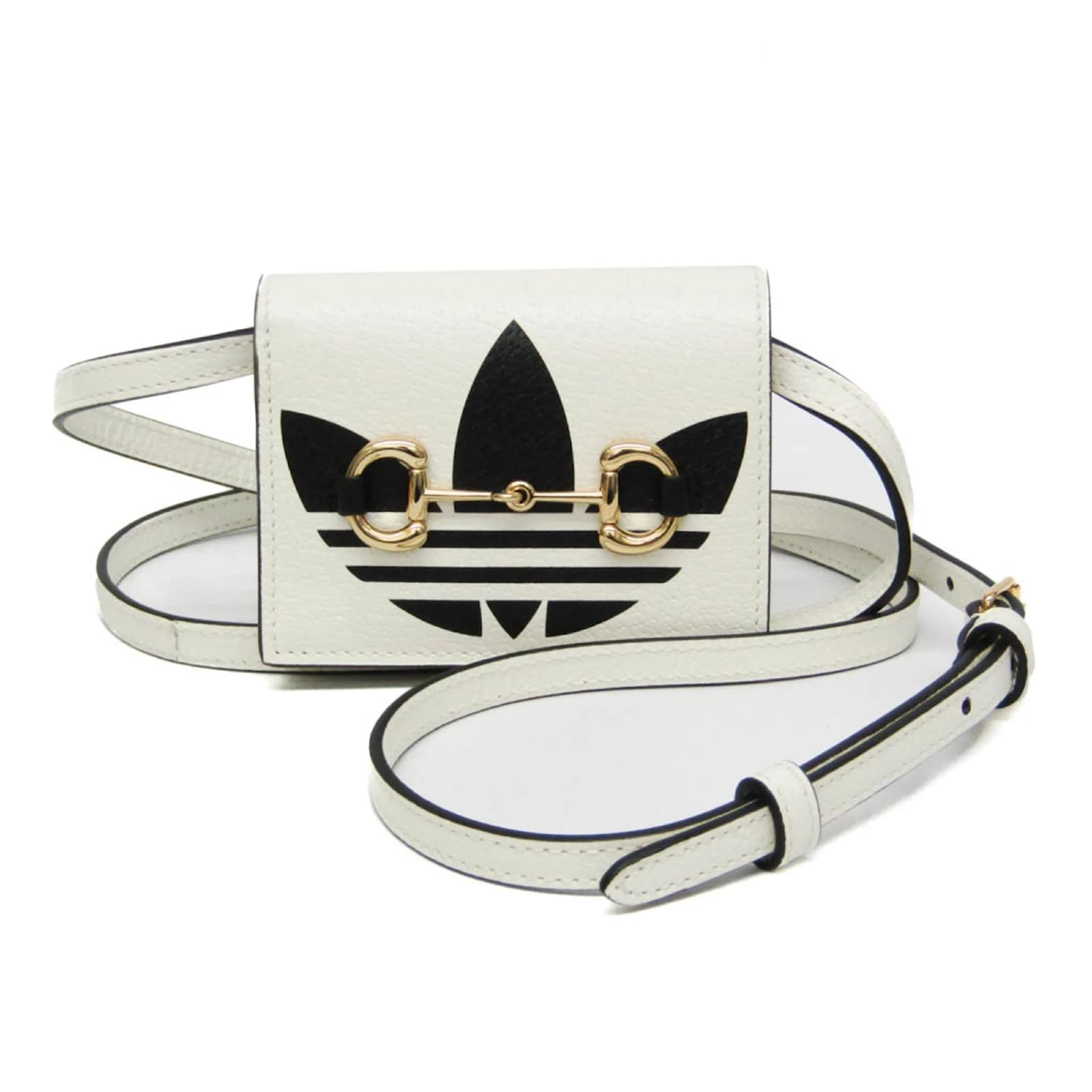 ショルダーバッグ・ポシェット Gucci x adidas Wallet With Chain Gucci x adidas Wallet With Chain Beige/Brown in Coated