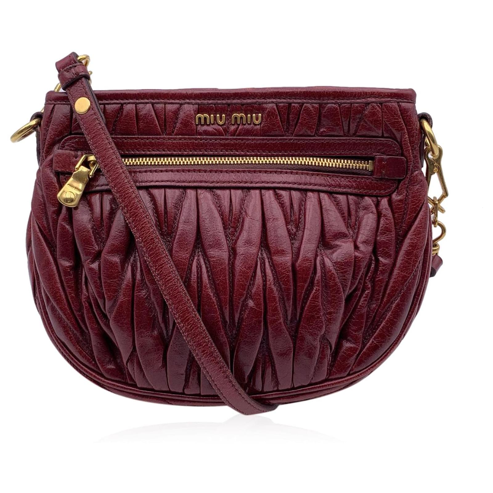 ミュージシャン 373 ENAMEL LIVE BAG (BURGUNDY) Irupe Medium Leather Bag - Burgundy Hypnotic – MECHA MENDEZ