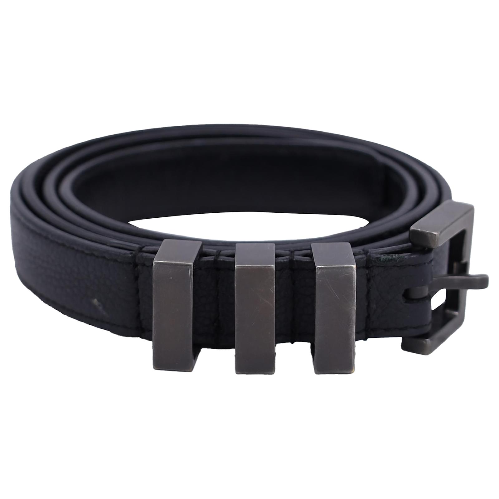 ご*ん様 SAINT LAURENT PARIS 3連 Leatehr belt Saint Laurent Paris 3 Passant Belt in Black Leather ref.JC1616866