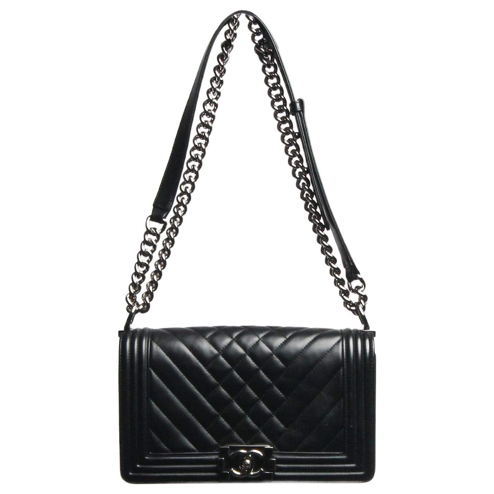 Chanel Black 2014 lambskin quilted Boy bag Leather ref.1616947