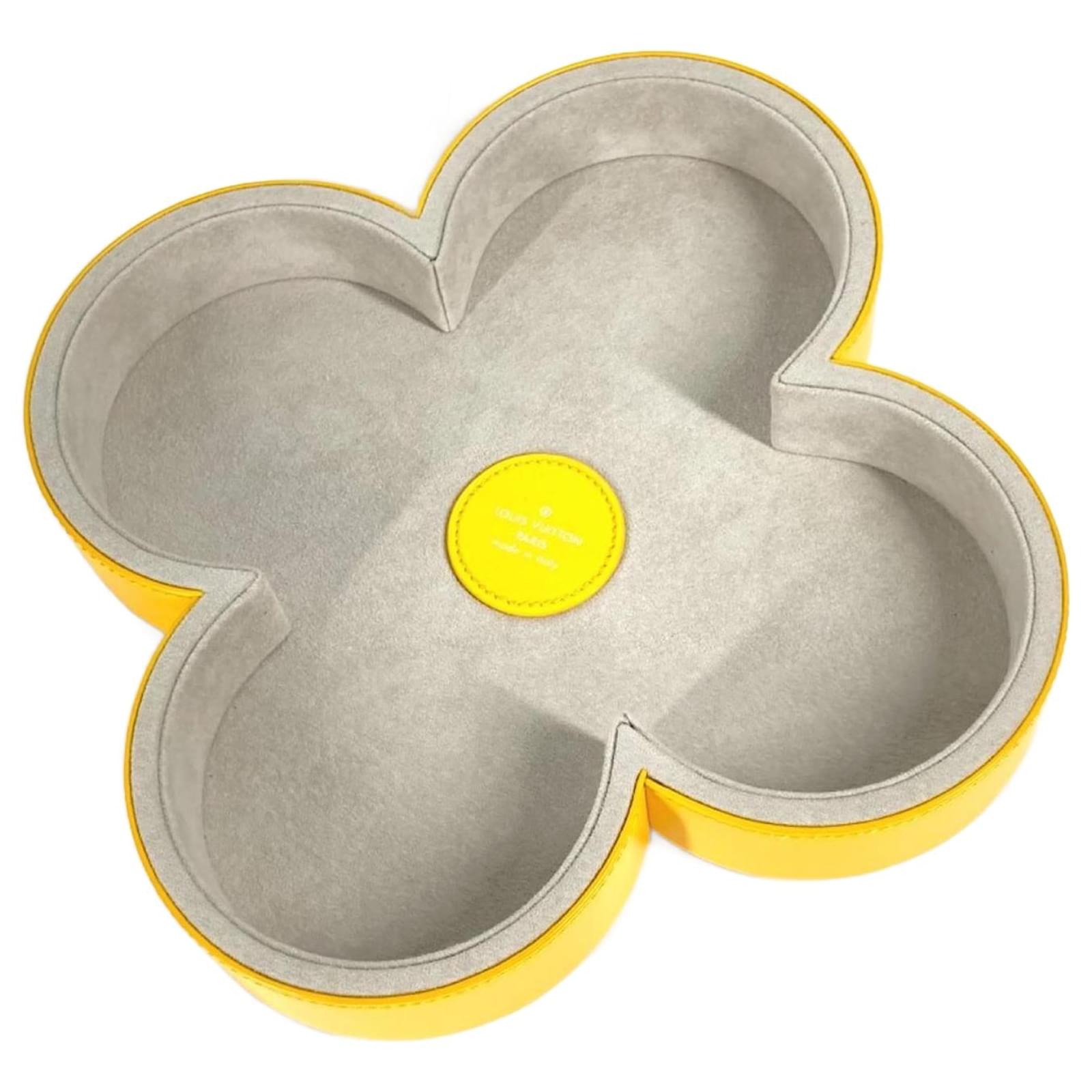 Louis Vuitton Monogram Flower Vide Posh Tray Yellow Leather ref