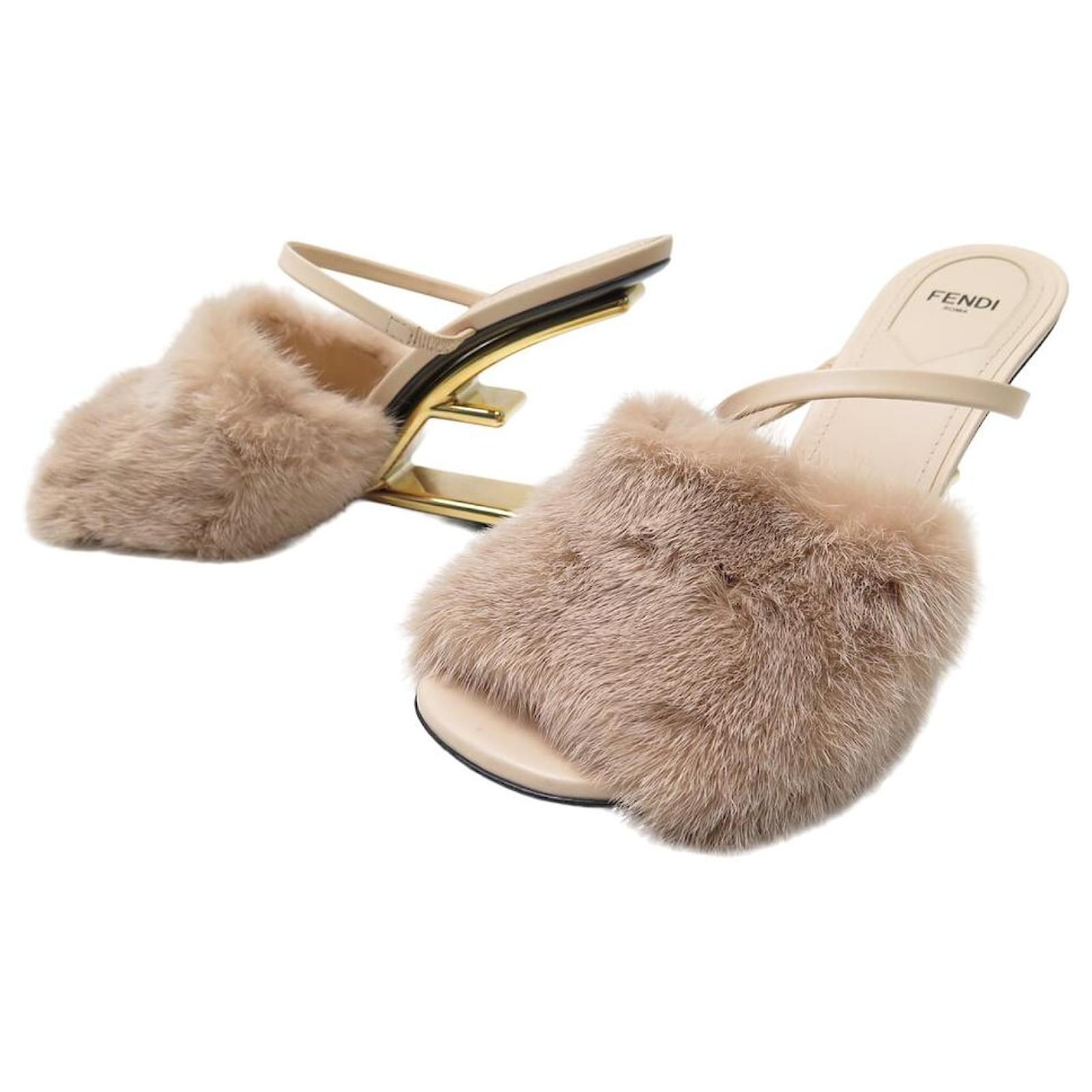 Fendi First Heeled Mules 8R8212AHGHF1FFZ 40 Mink Fur Pink Leather ref.1624956 Joli Closet