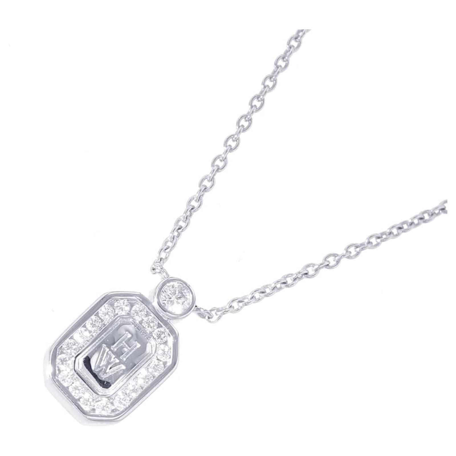 Harry Winston 18K White Gold Diamond Pendant Necklace