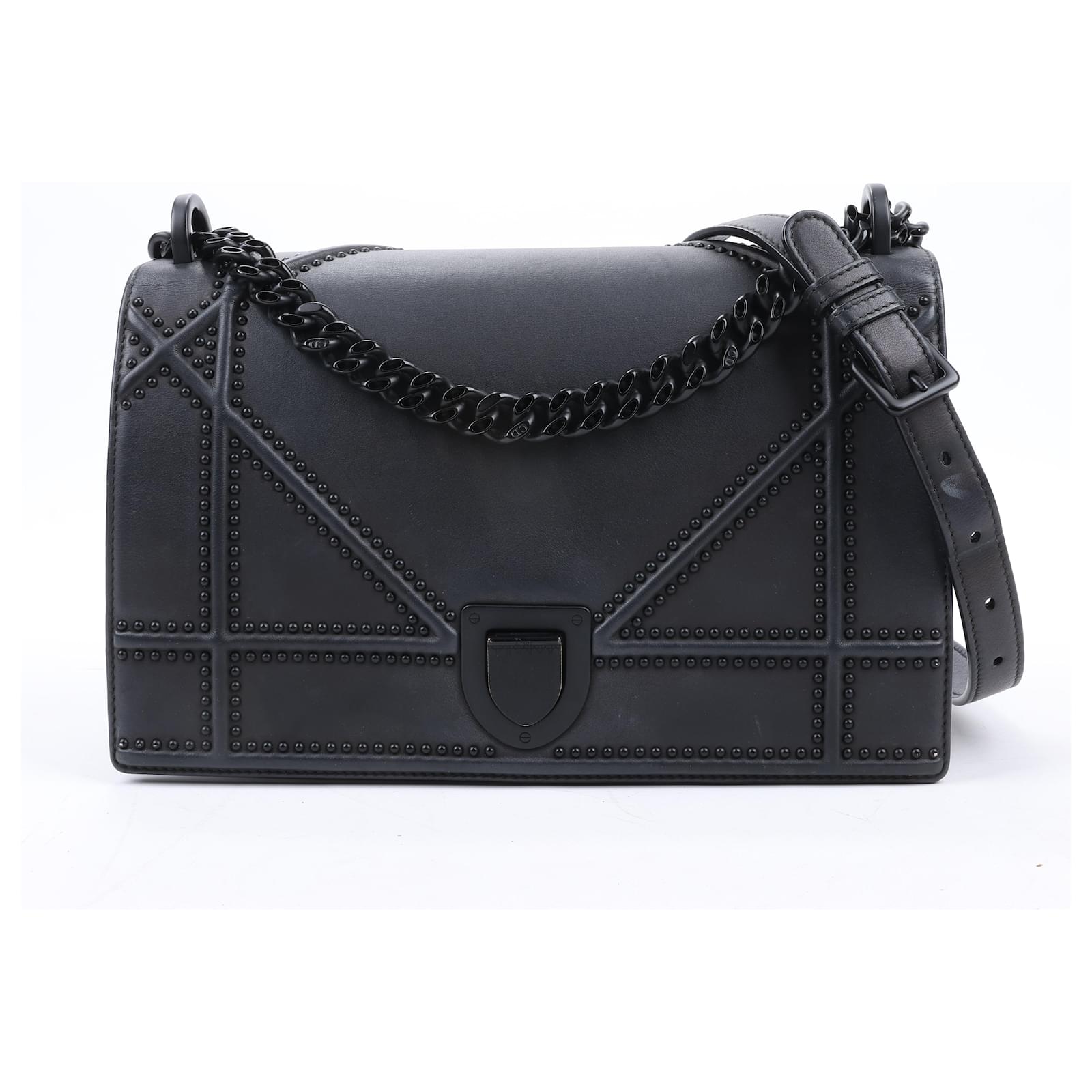 diorama black studded