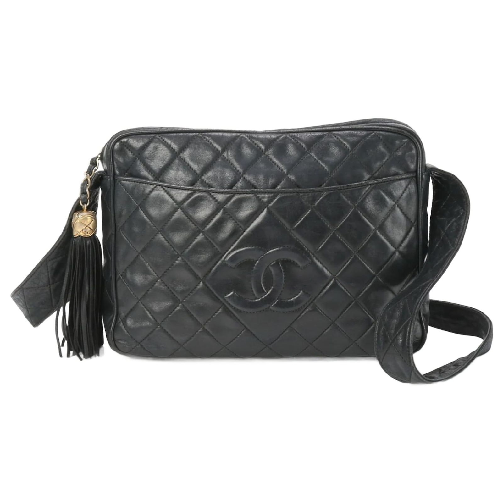 Chanel Matelasse Shoulder Bag Black Leather ref.JC1632279 (Sold 