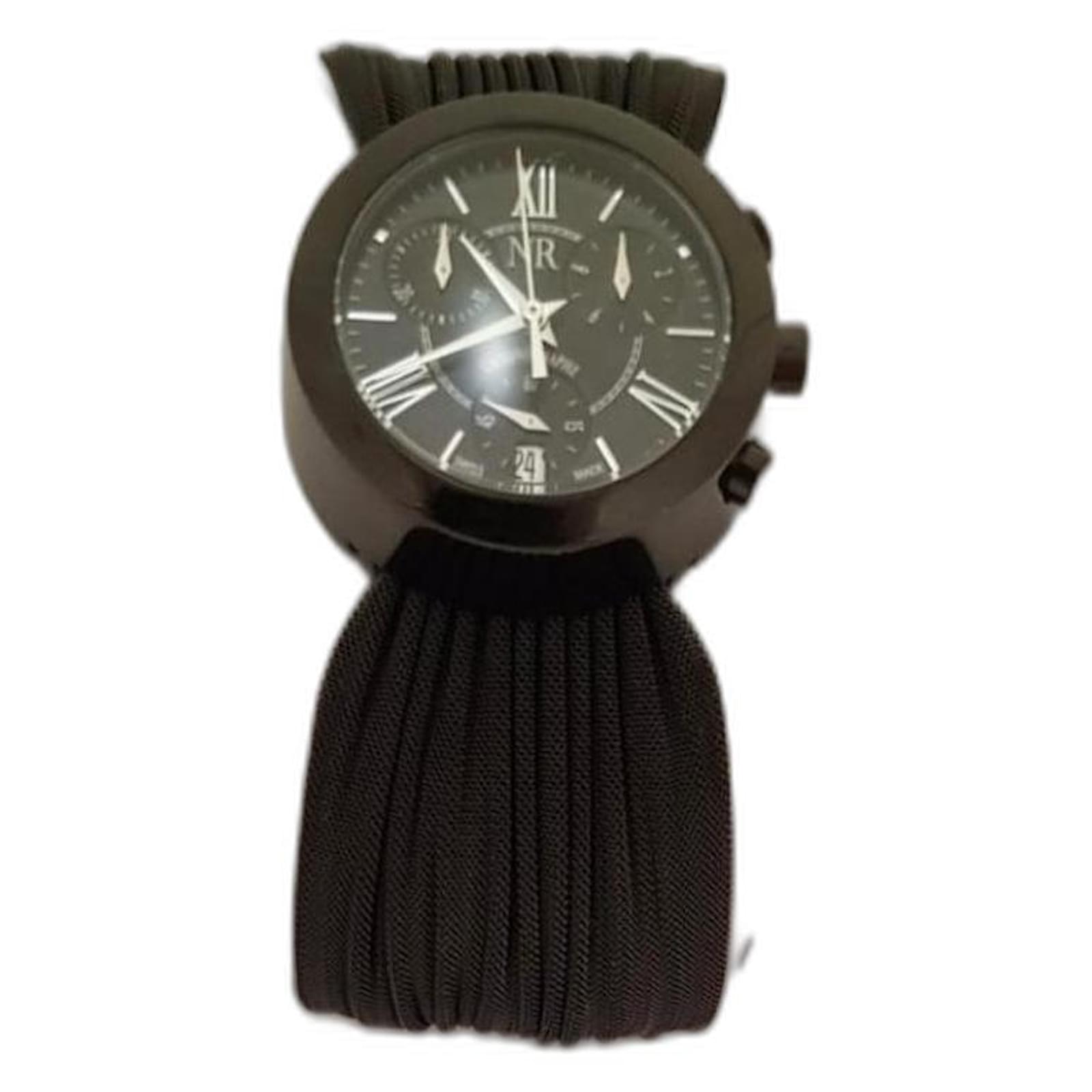 Nina Ricci Fine watches Black Metal ref.1636368 Joli Closet