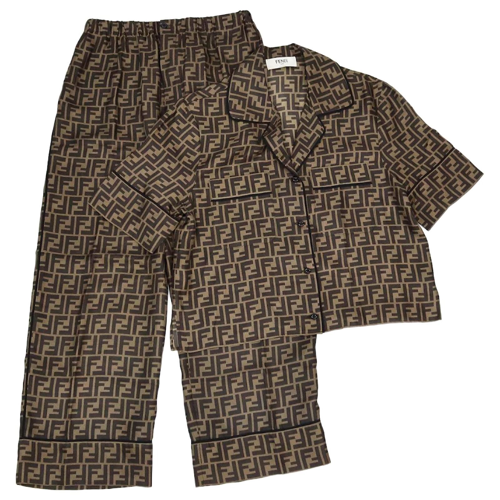 Fendi Brown Zucca FF Print Short Sleev Crop Top Pants Set Silk ref.1637472 Joli Closet