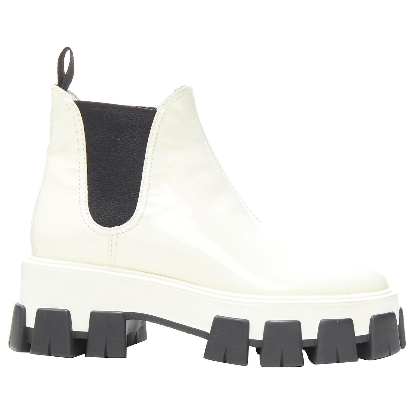 Prada 2019 Monolith White Patent Lug Sole Platform Ankle Boot Eu36 Leather Patent leather ref.1641499 Joli Closet