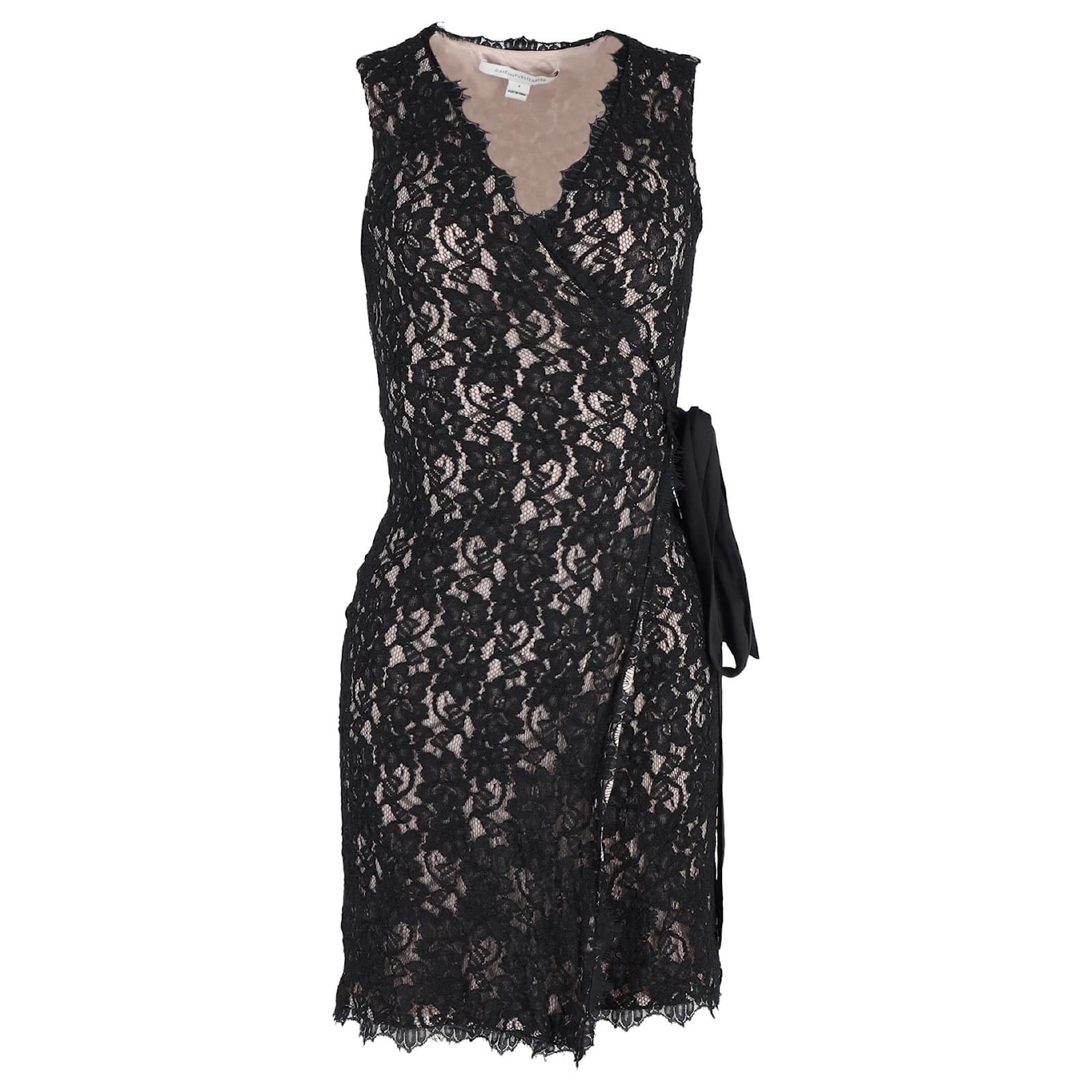 Diane Von Furstenberg Floral Lace Sleeveless Wrap in Black Rayon Cellulose fibre ref.JC1641694 (Sold) - Joli Closet Diane Von Furstenberg Floral Lace Sleeveless Wrap in Black Rayon Cellulose fibre ref.JC1641694 (Sold) - Joli Closet