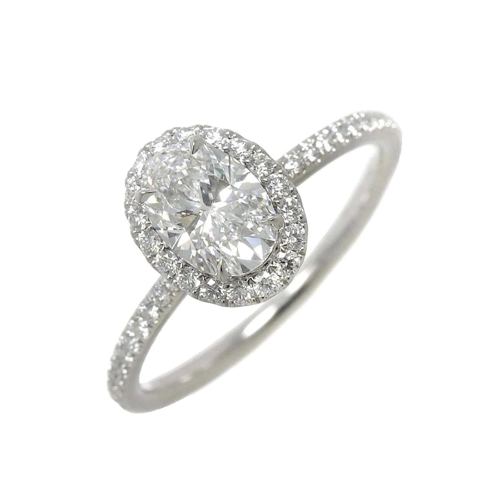 Harry Winston Oval Shape Micro Pavé Diamond Ring Silvery Platinum