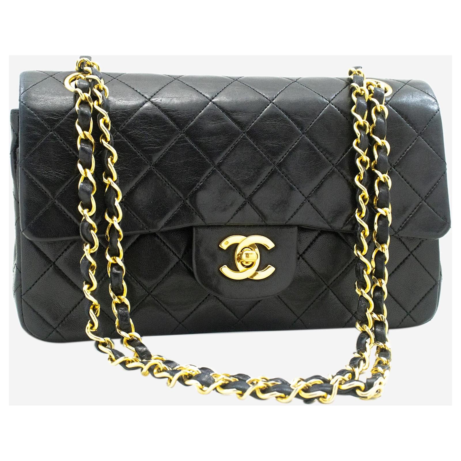 Chanel Black vintage 1989 lambskin Classic Double Flap bag ref