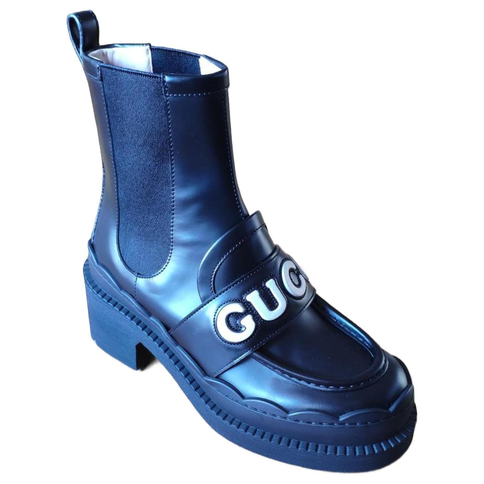 Gucci Bottines Gucci Boots Femme BOTTES FEMME GUCCI AVEC LOGO ET