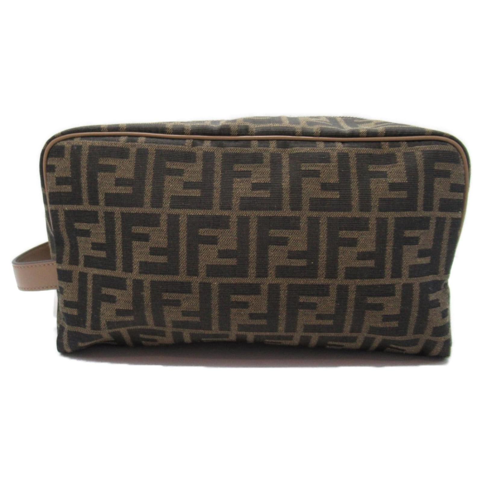 Pochette in tessuto jacquard Fendi FF 7N0141ALWKF1HRM Marrone Tela ref.1691204 Joli Closet